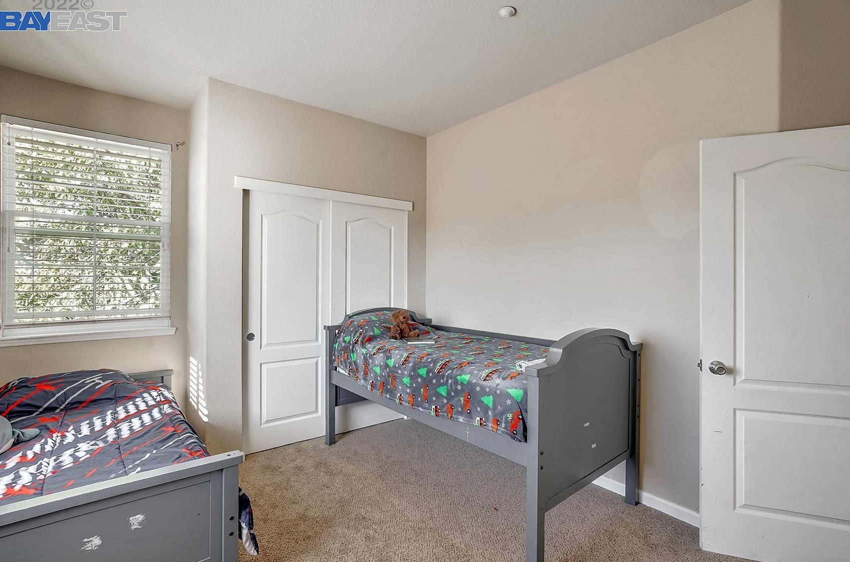 727 Bentley Ct, Los Angeles CA  94513 exterior