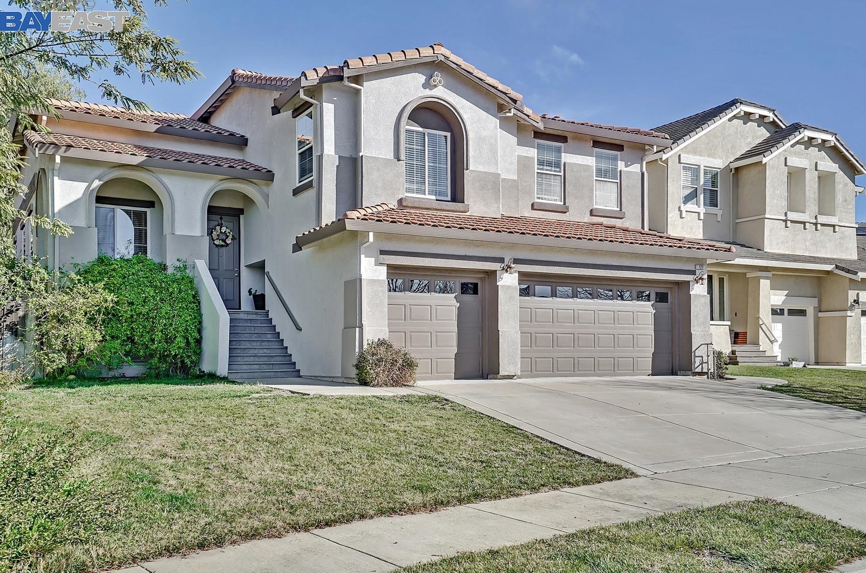 727 Bentley Ct, Los Angeles, CA 94513-5606