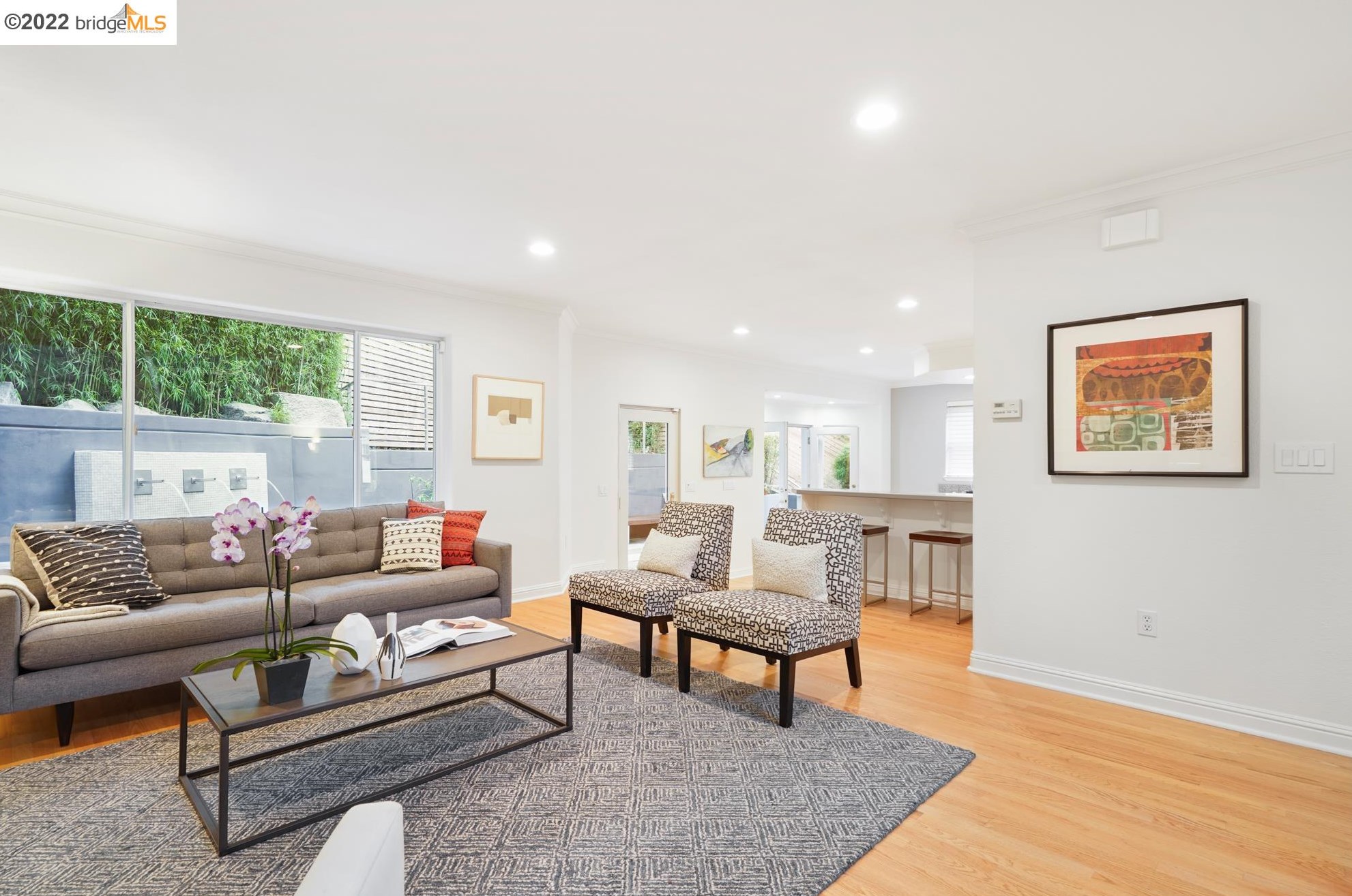 6132 Ruthland Rd, Oakland, CA 94611-1860