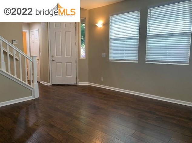 220 Whispering Oaks Ct, Los Angeles, CA 94513-5119