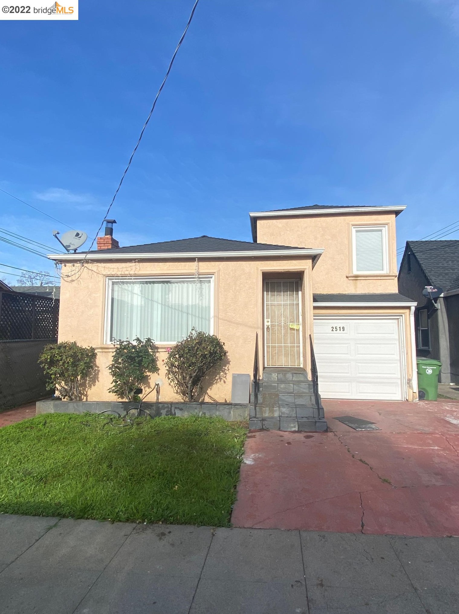 2519 Parker Ave, Oakland, CA 94605-3222