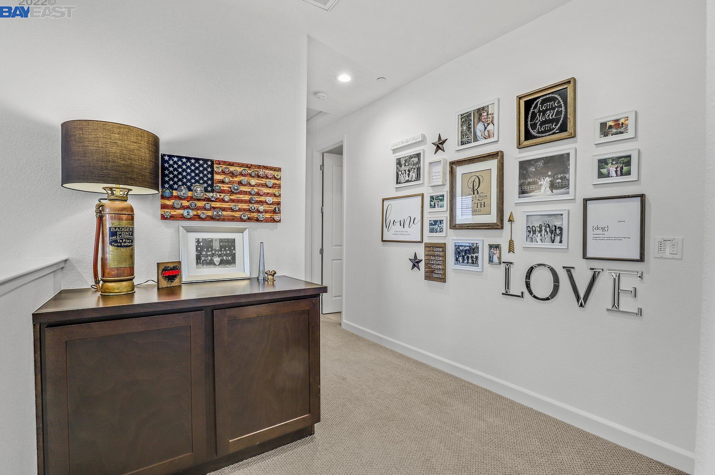 731 Jennifer St, Los Angeles CA  exterior