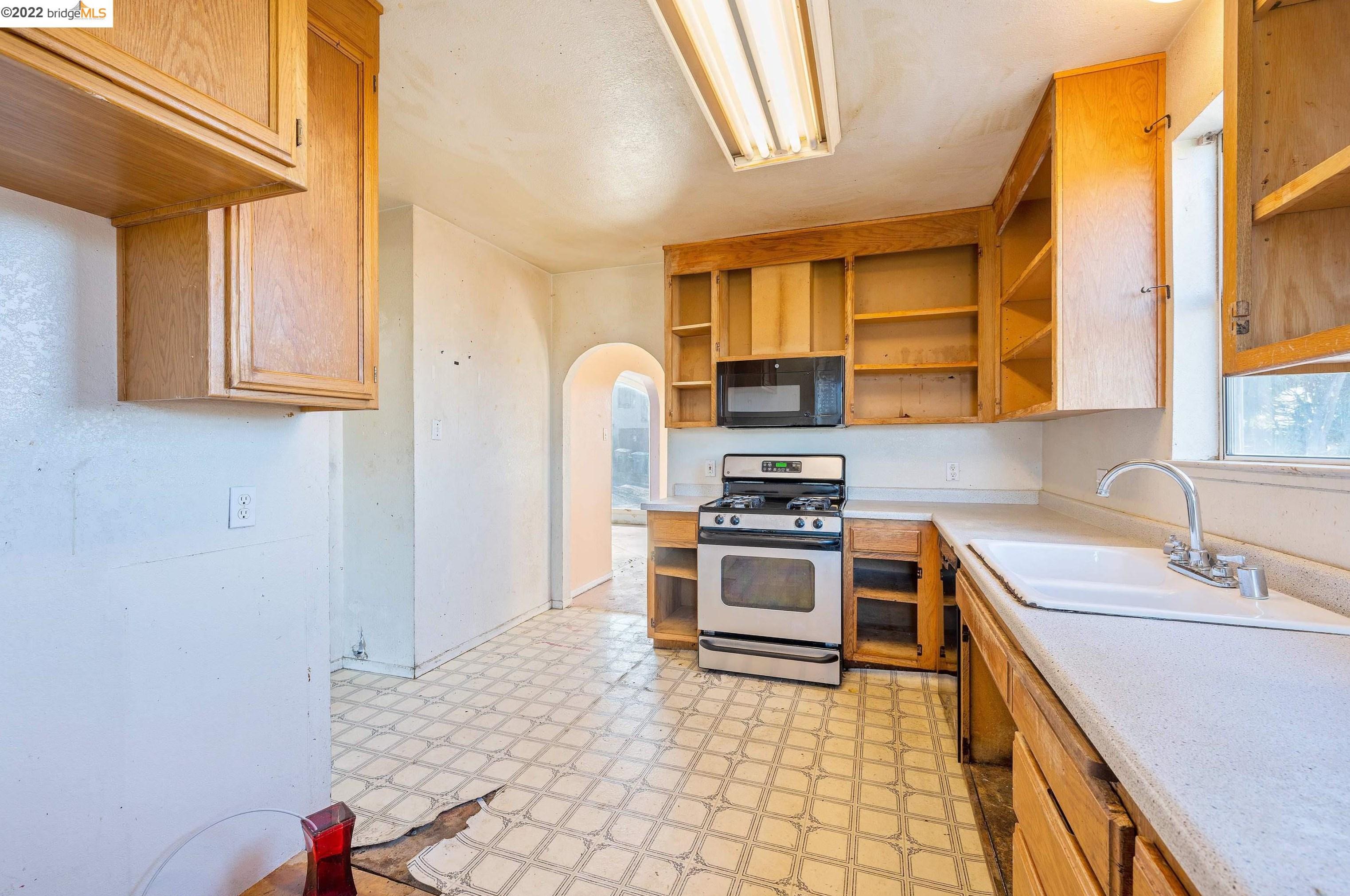 52 D St, Vallejo CA 94590-3033 exterior