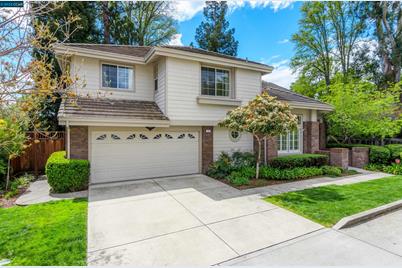 704 Mistral Ct - Photo 1