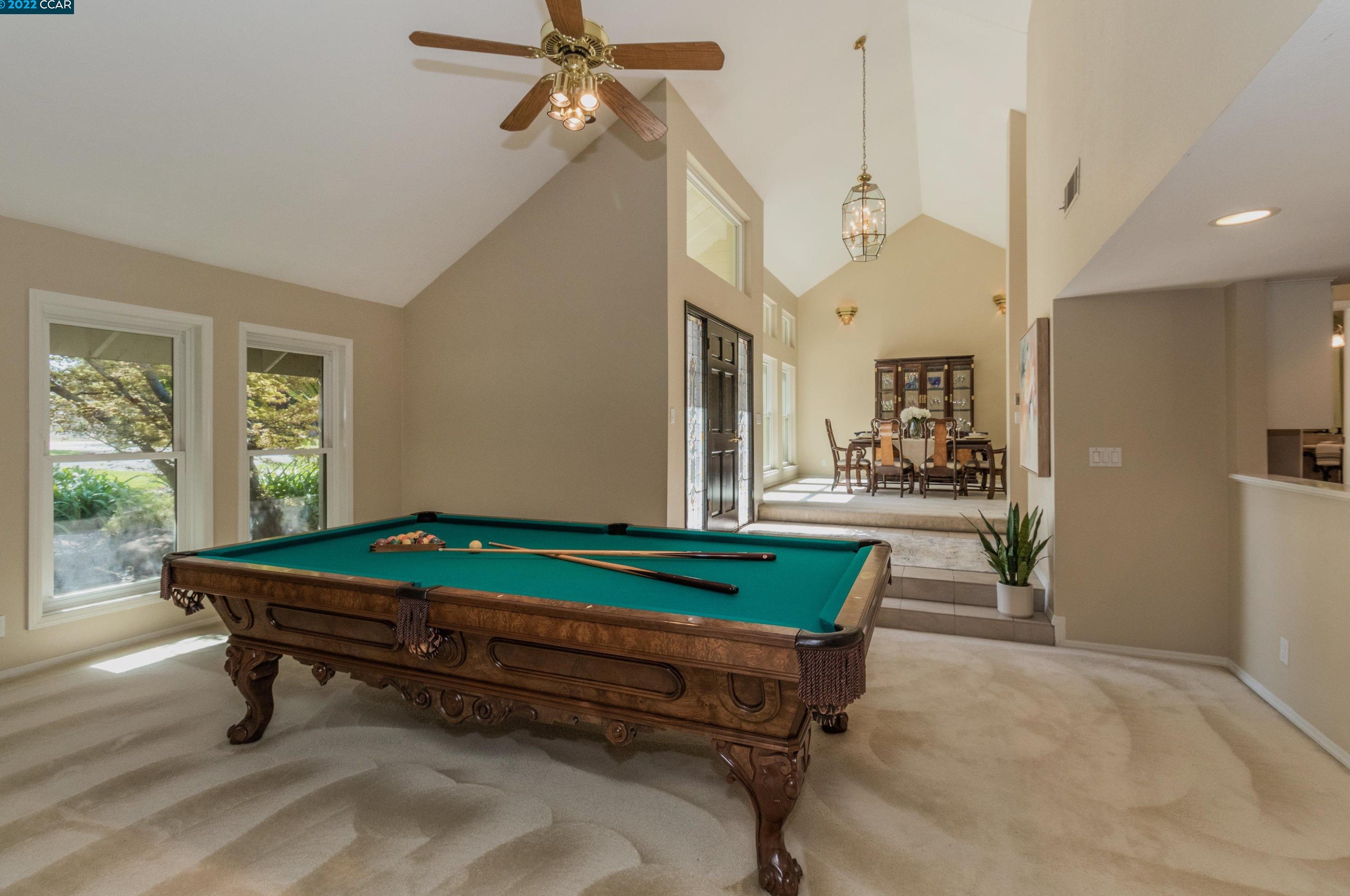 11746 E Santa Ana Ave, Clovis, CA 93619
