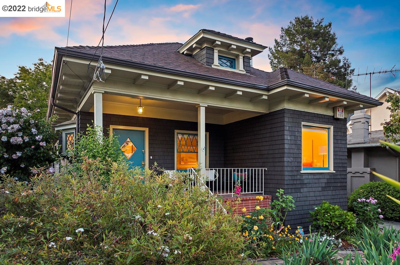3940 Randolph Ave, Oakland, CA 94602-1211