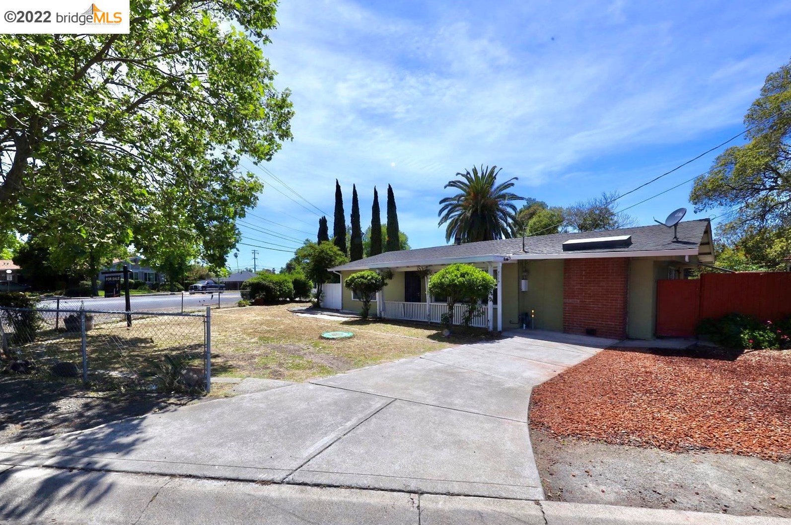 3779 Willow Pass Rd, Concord, CA 94519-1001