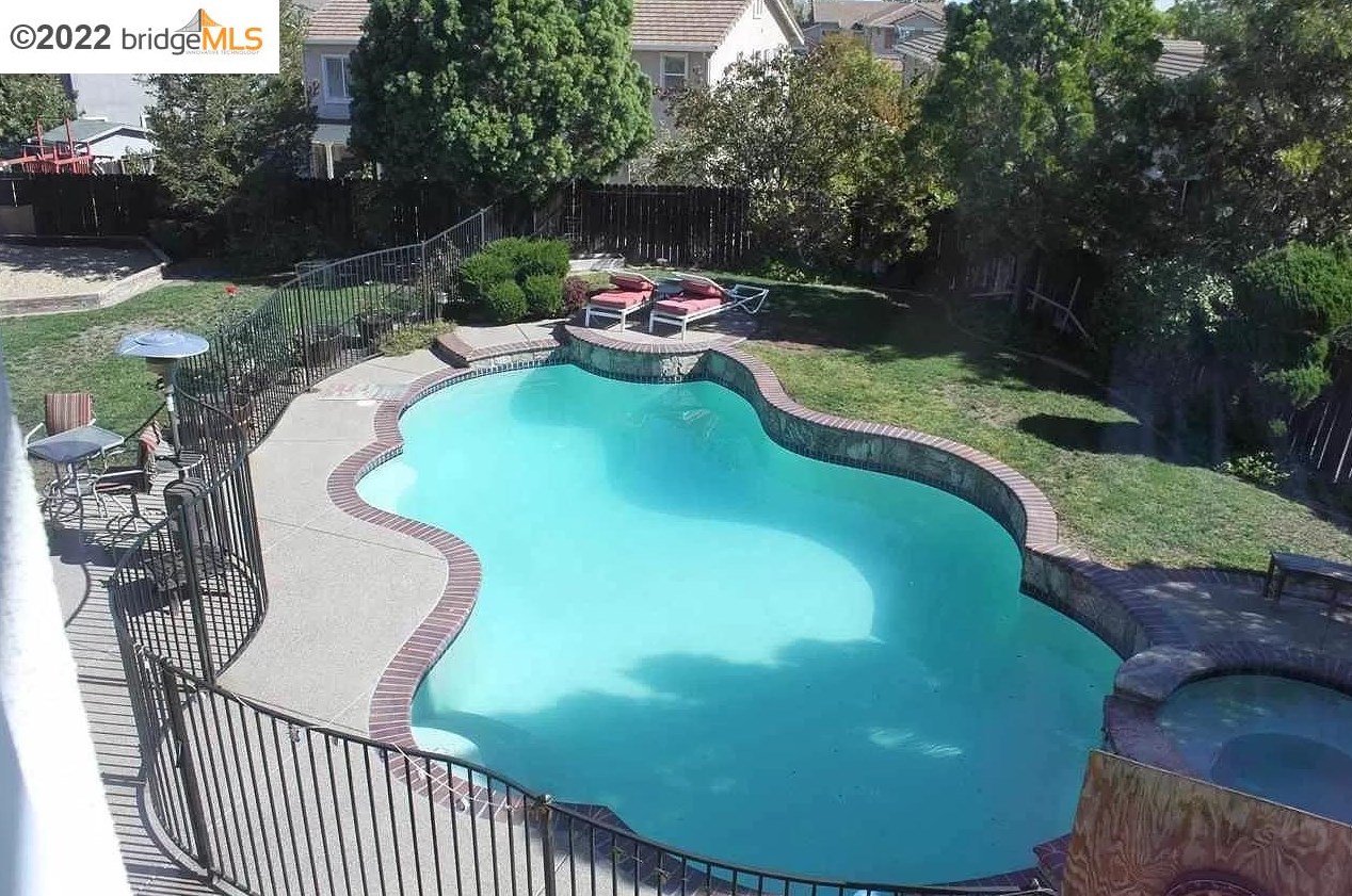 5421 Creek Ct, Antioch, CA 94531-7460