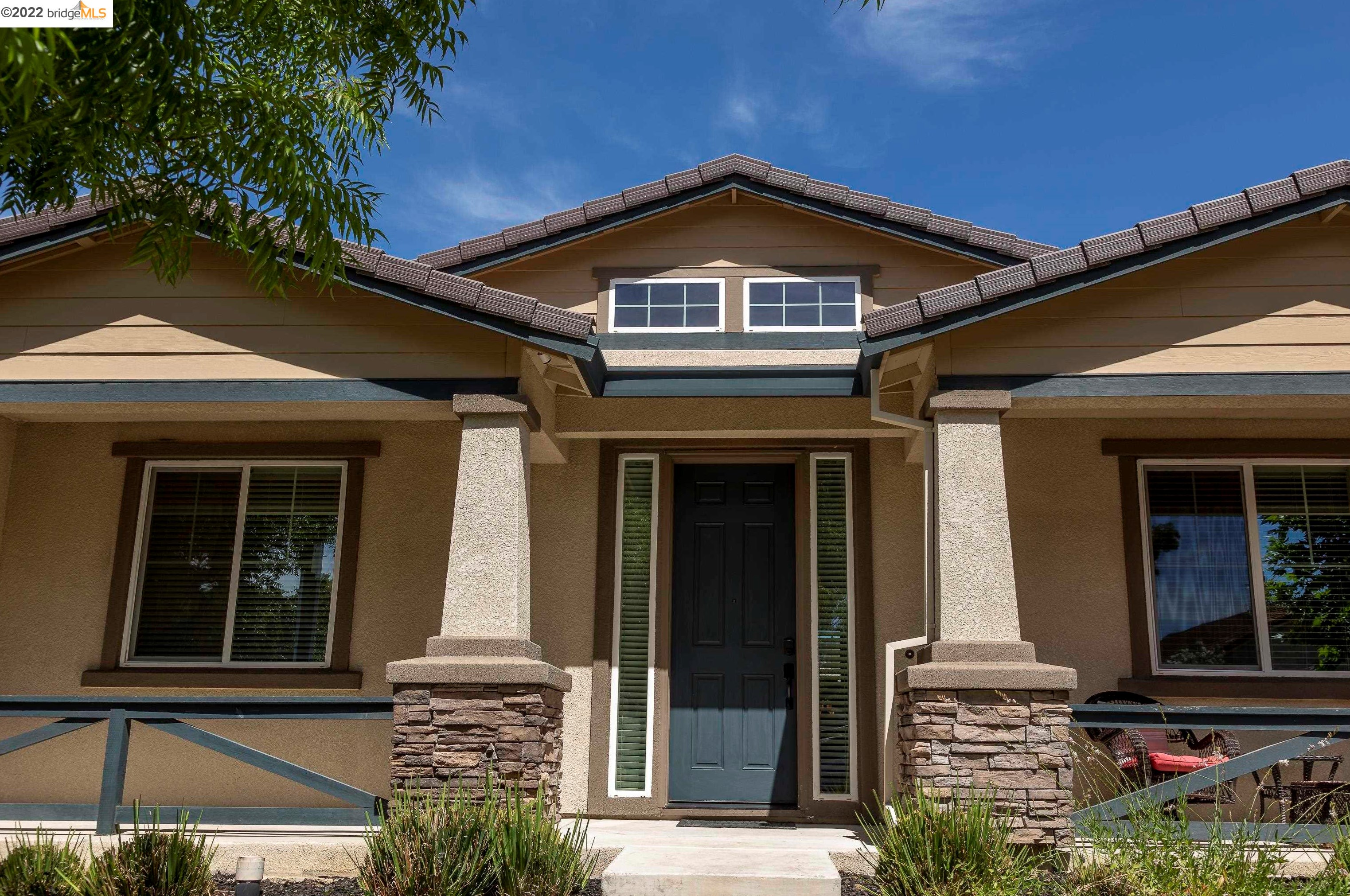 960 Griffith Ln, Los Angeles, CA 94513-2403