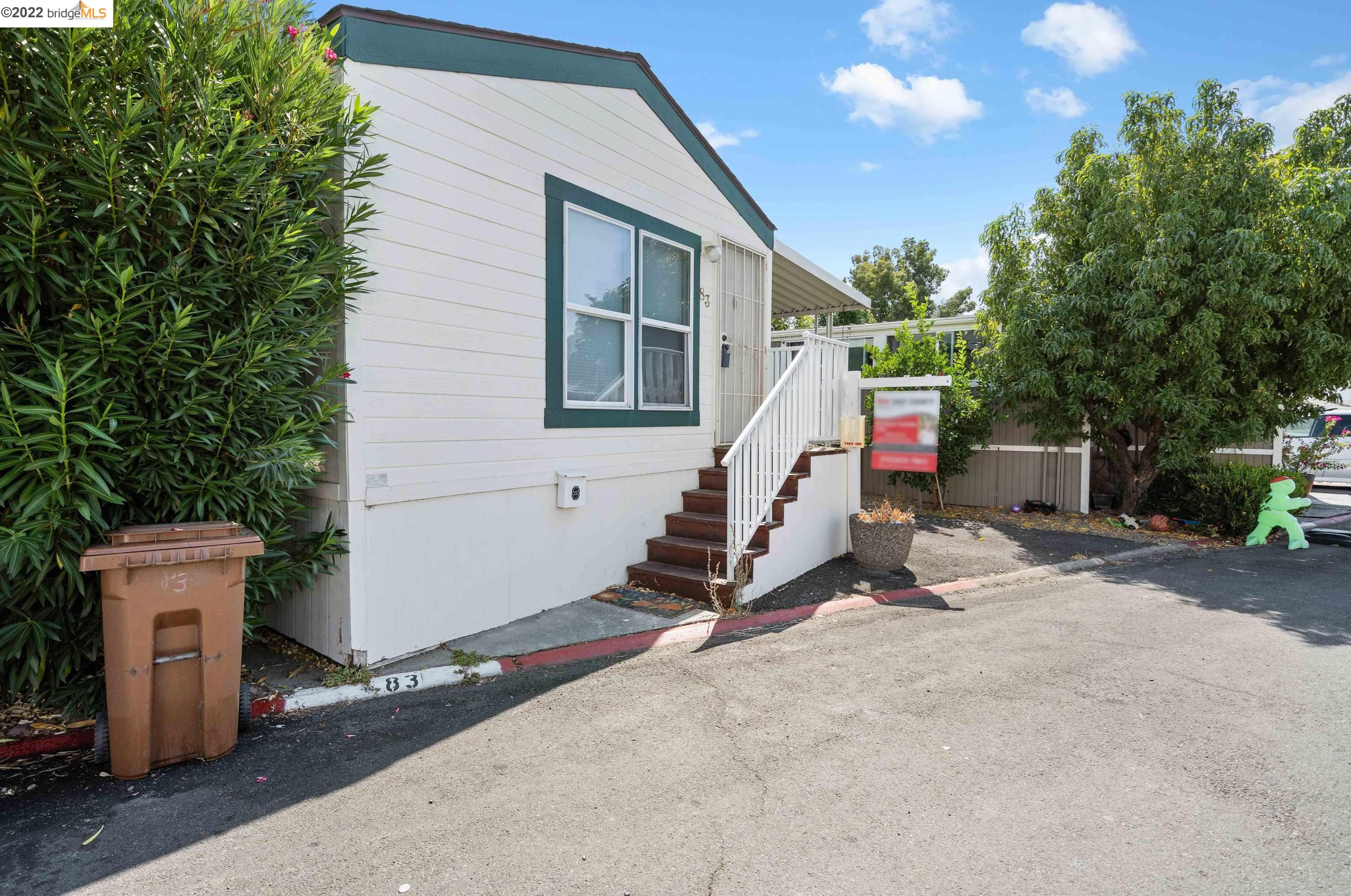 83 The Trees Dr, Concord, CA 94518-3708