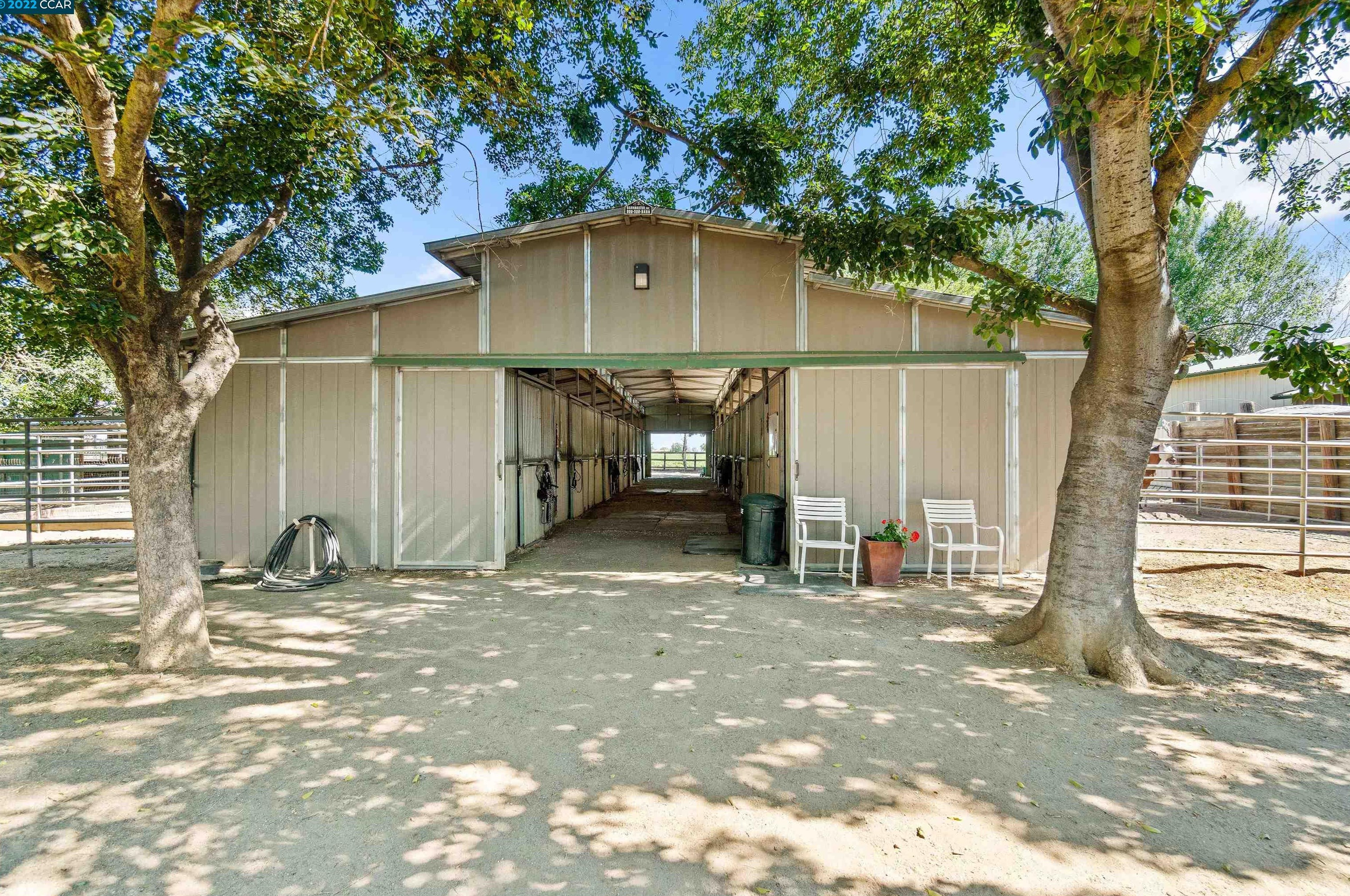 2601 Eden Plains Rd, Los Angeles CA  94513 exterior
