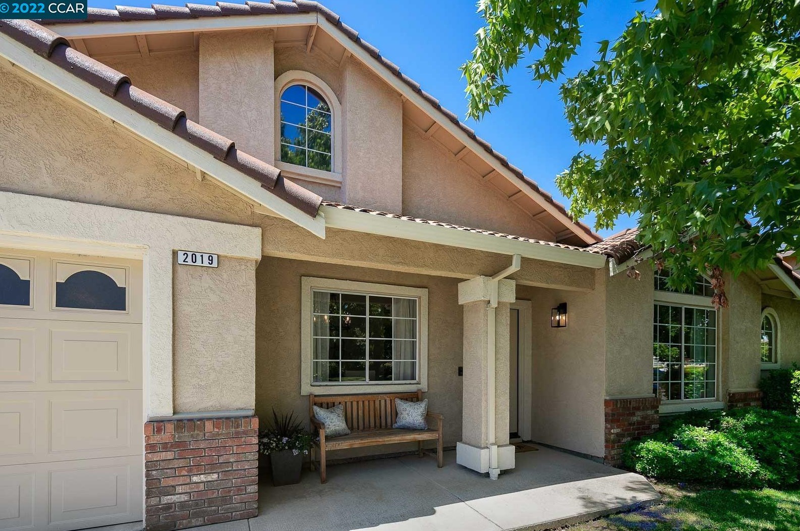 2019 Scally Ct, Concord, CA 94518-3000