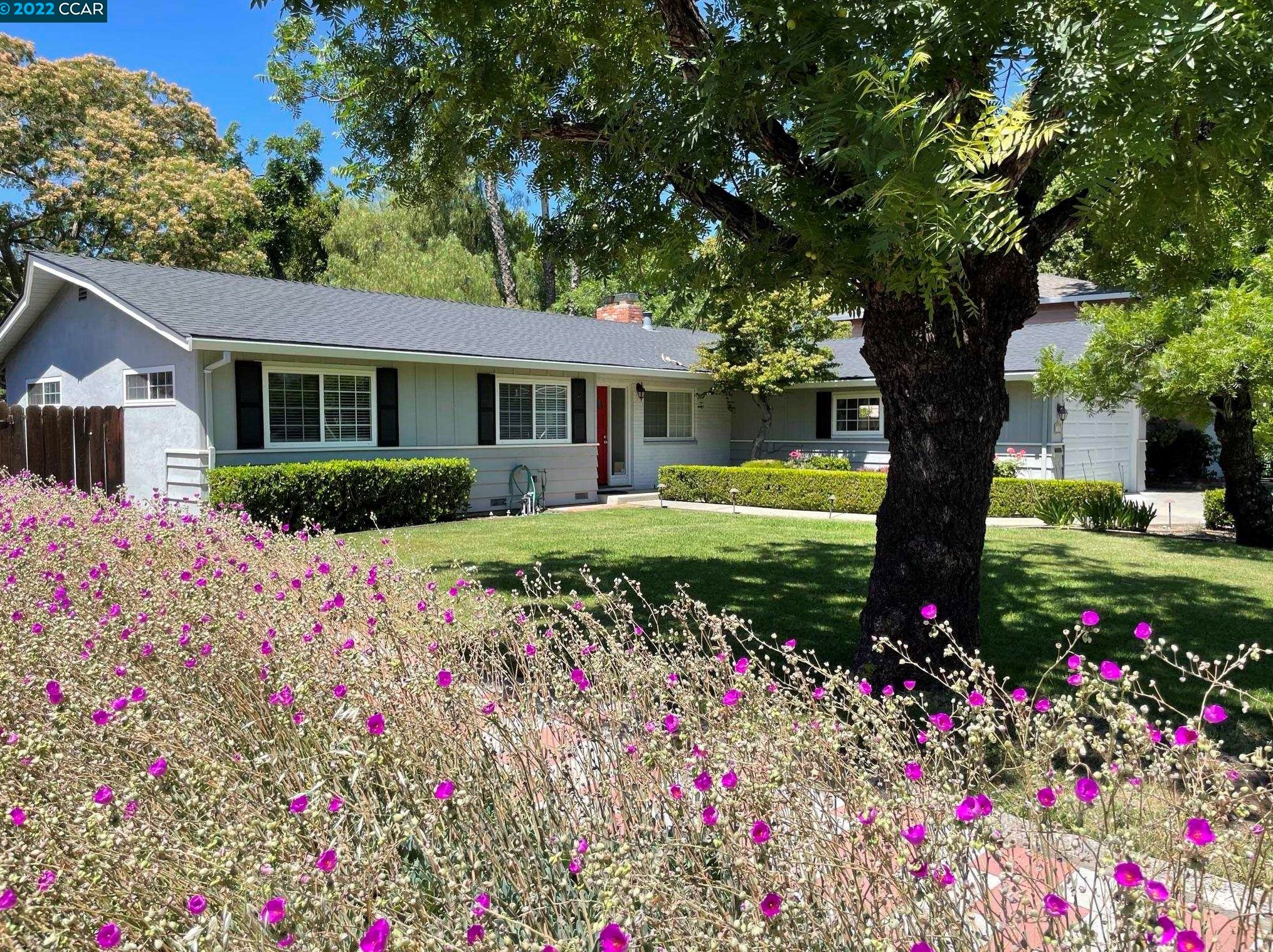 1329 Kilarney Ln, Walnut Creek, CA 94598