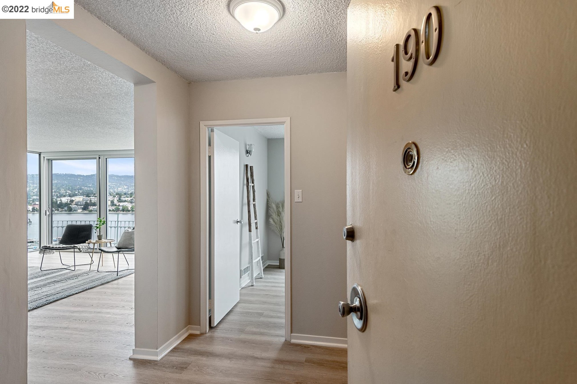 1555 Lakeside Dr #190, Oakland, CA 94612