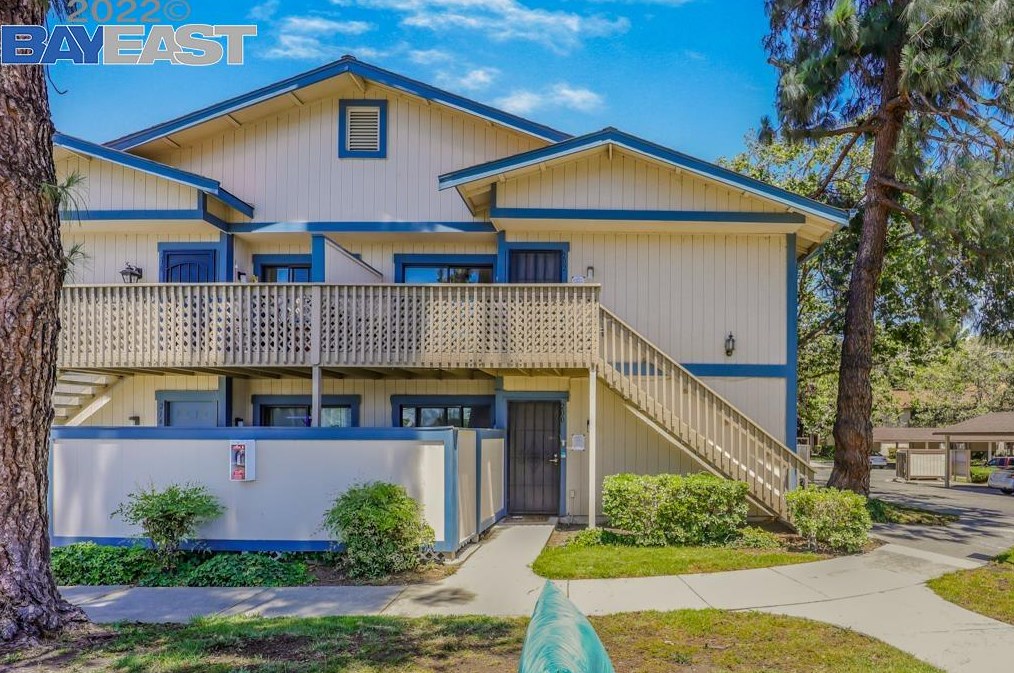 202 Entrada Plz, Union City, CA 94587-3748