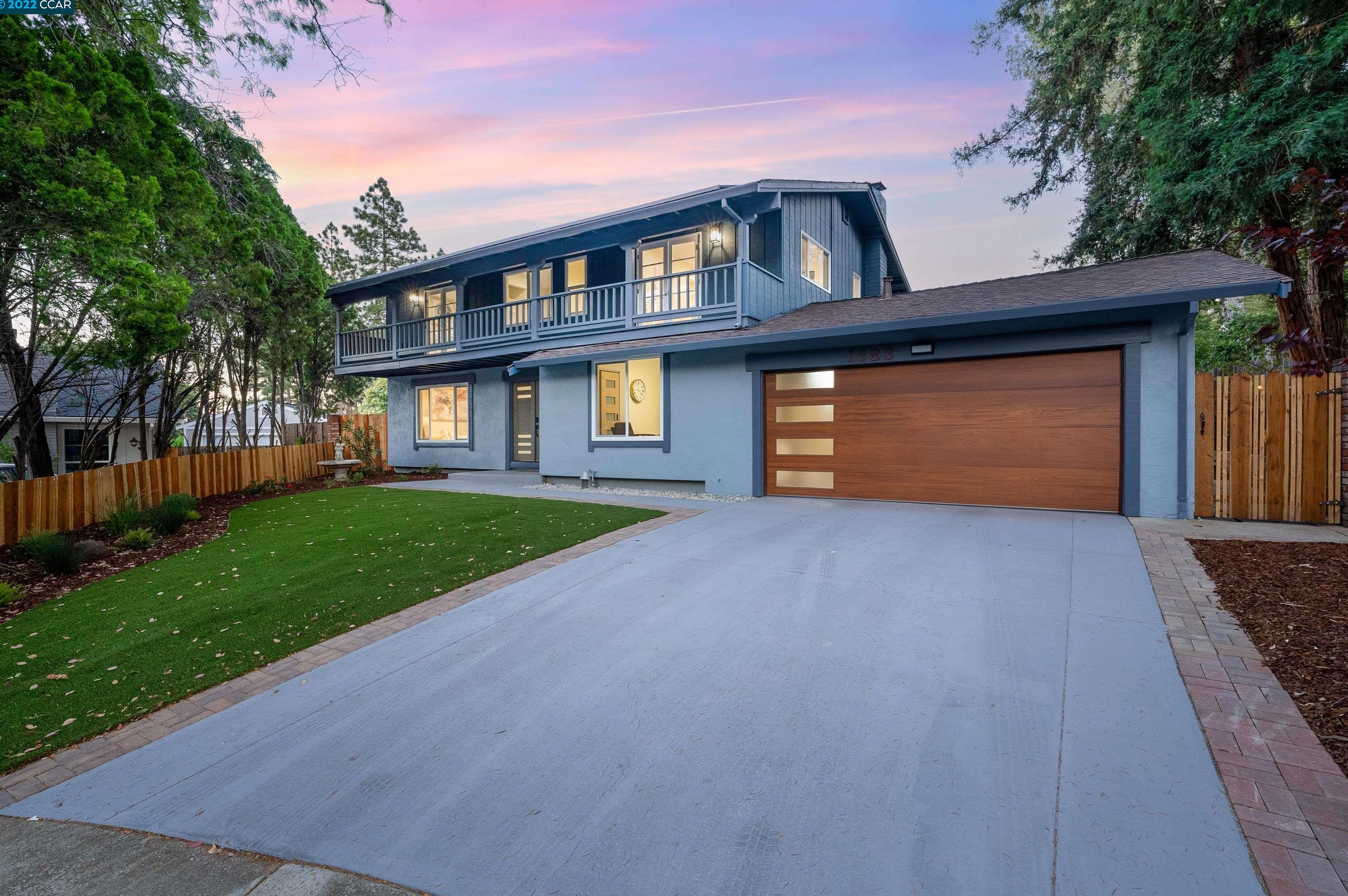 1383 Cornwall Ct, Walnut Creek, CA 94597-2338