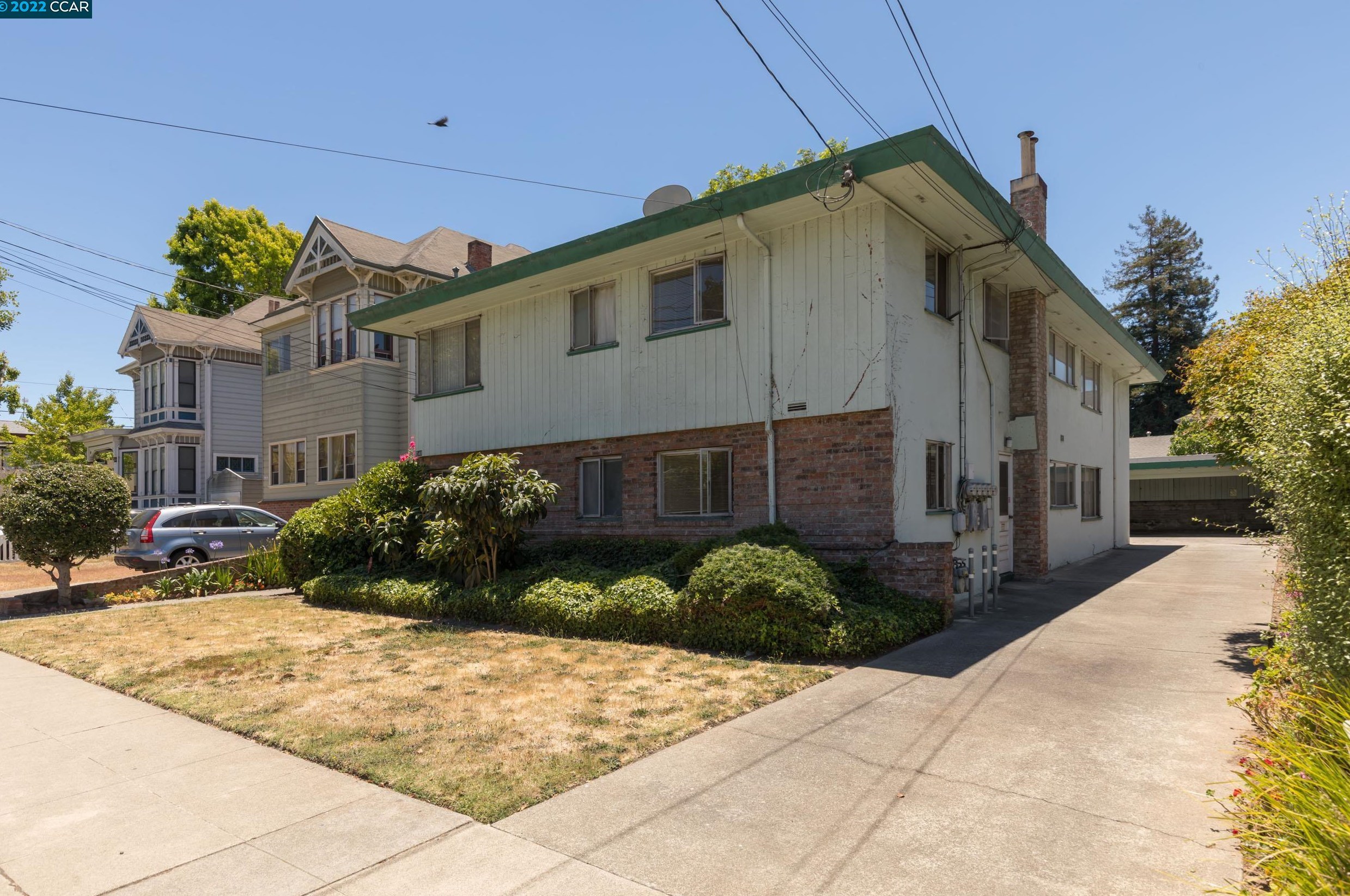 1548 Santa Clara Ave, Alameda, CA 94501