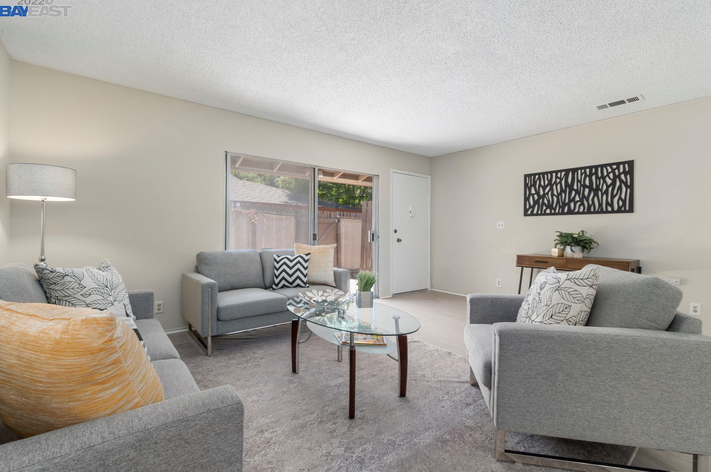 248 Red Oak Dr, Sunnyvale, CA 94086-6649