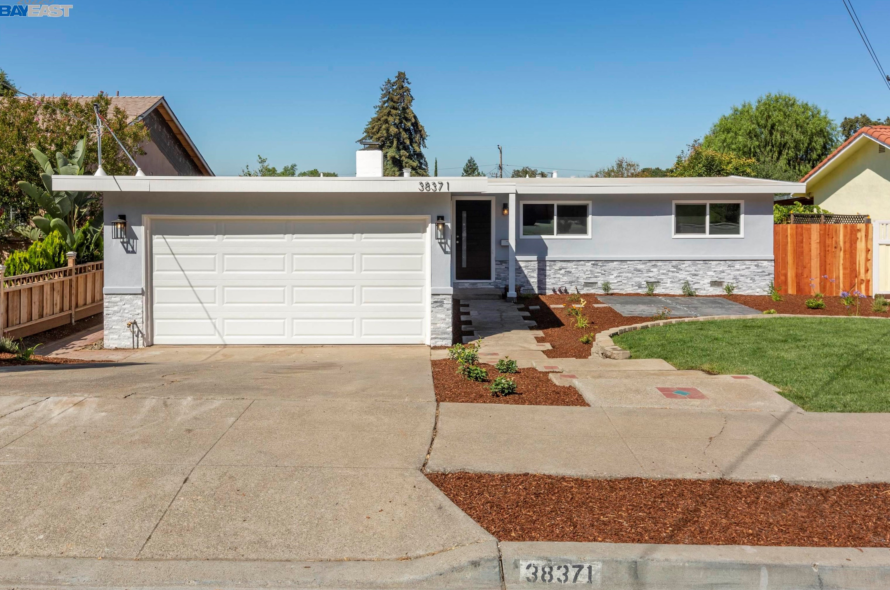 38371 Canyon Heights Dr, Fremont, CA 94536-1815