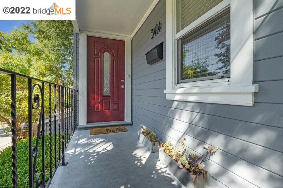 3414 Pierson St, Oakland, CA 94619-3426