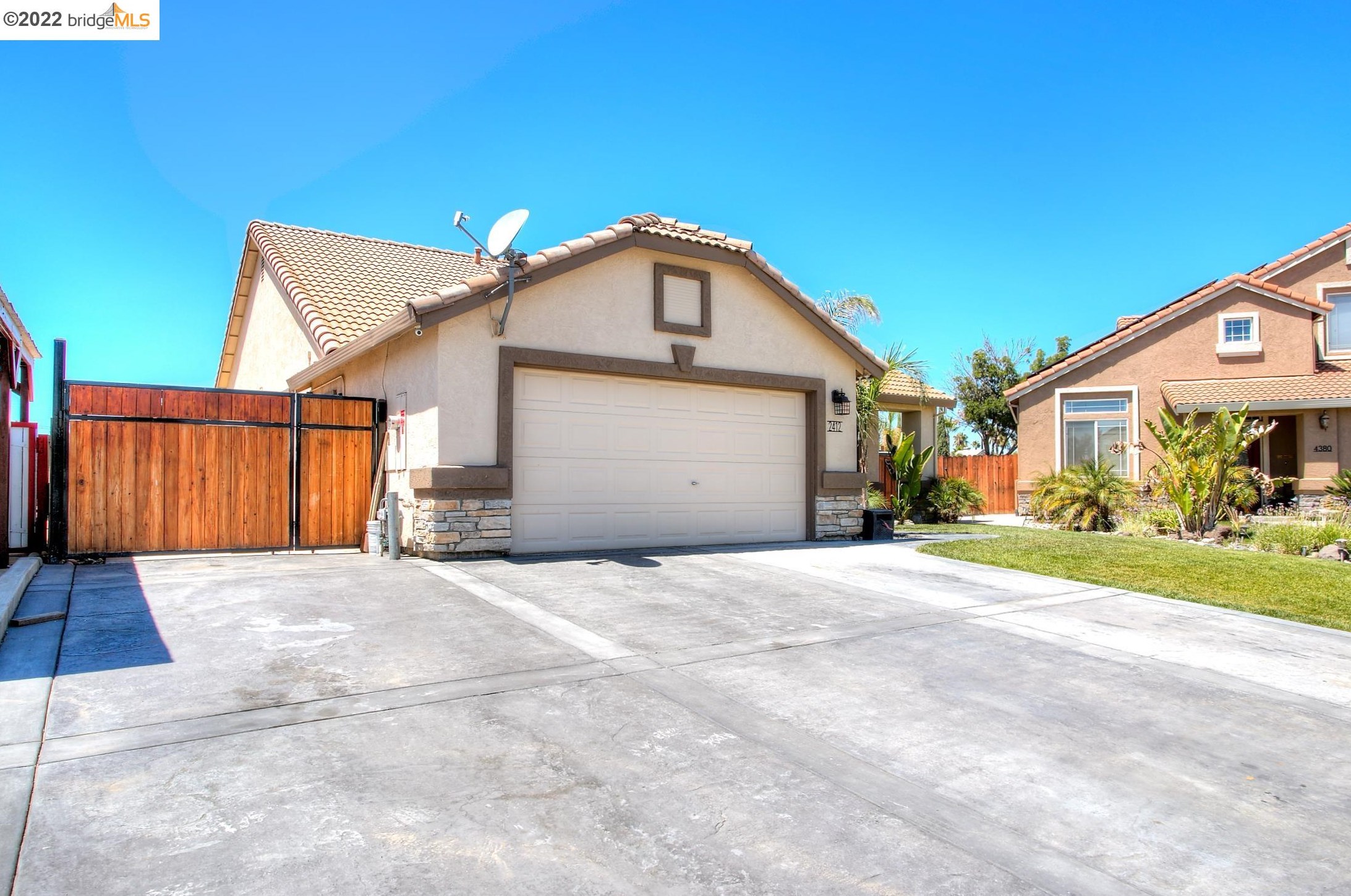 2412 Imperial Ct, Discovery Bay, CA 94505-1328