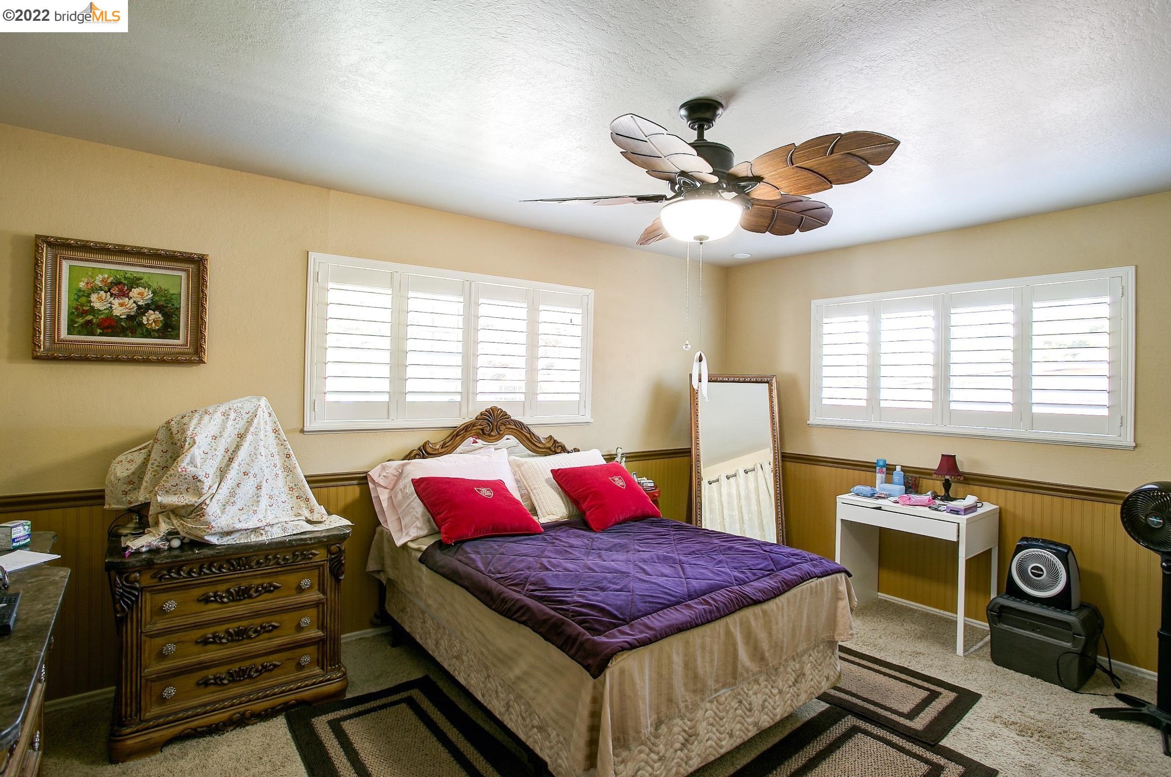 882 Dainty Ave, Los Angeles CA  94513-1206 exterior