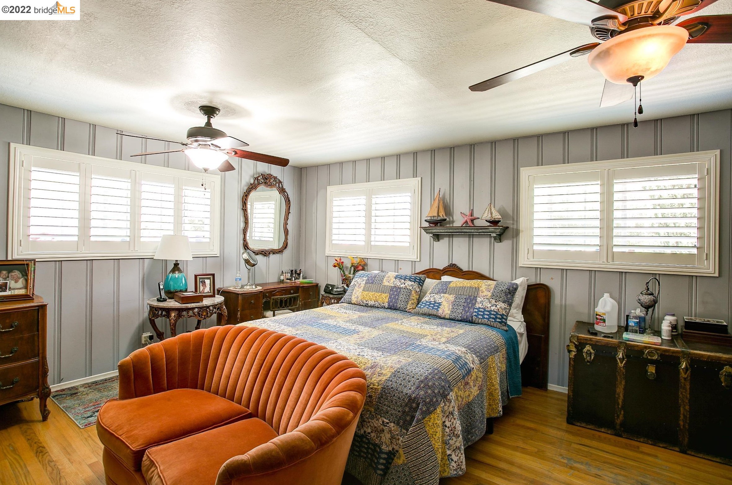 882 Dainty Ave, Los Angeles CA  94513-1206 exterior