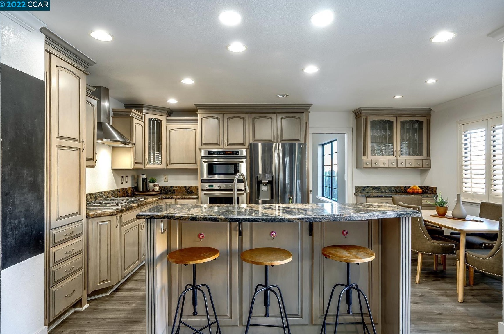 5334 Vista Point Ct, Concord CA  94521-5017 exterior
