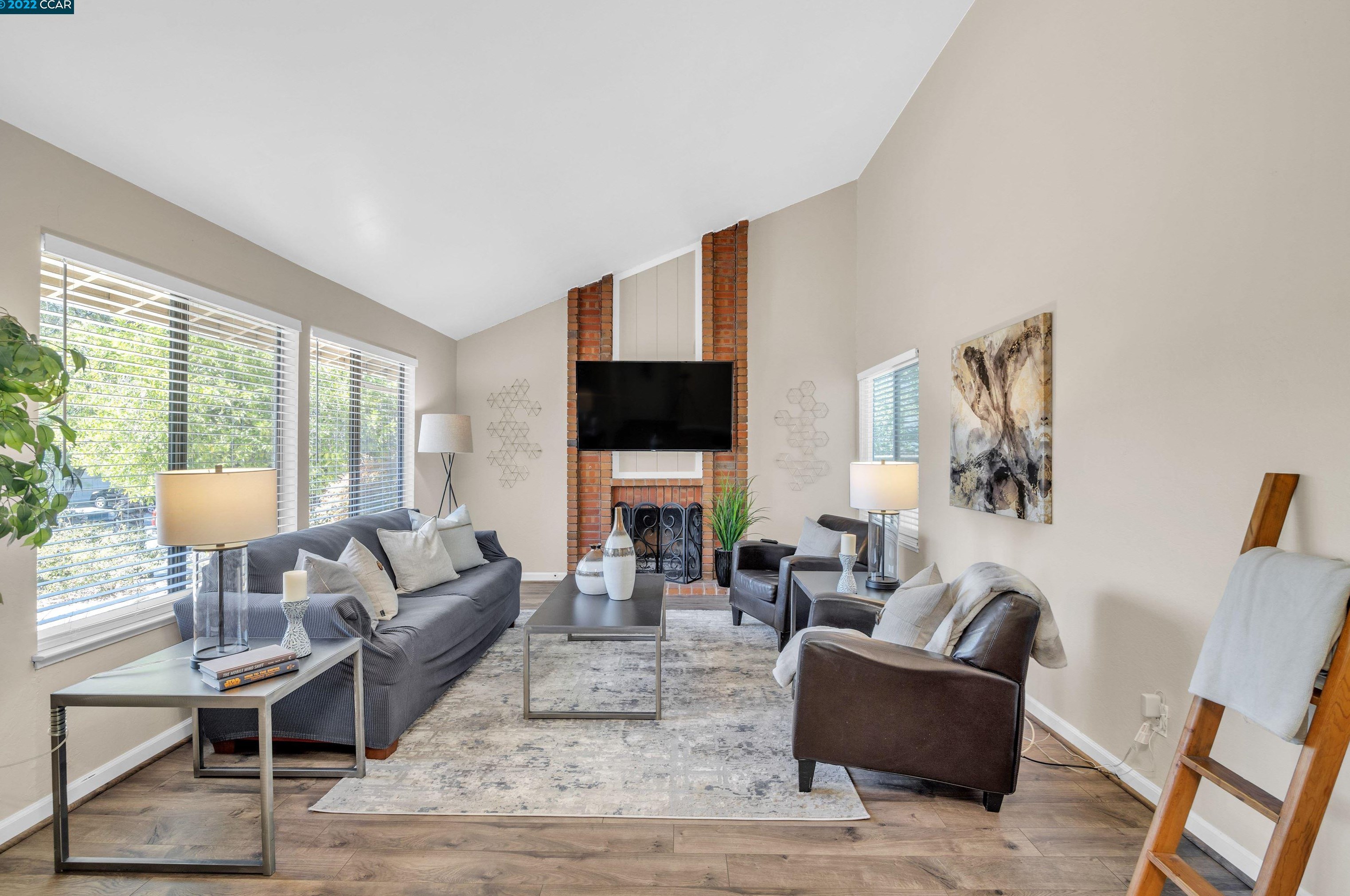 4497 Stone Canyon Ct, Concord, CA 94521-4403