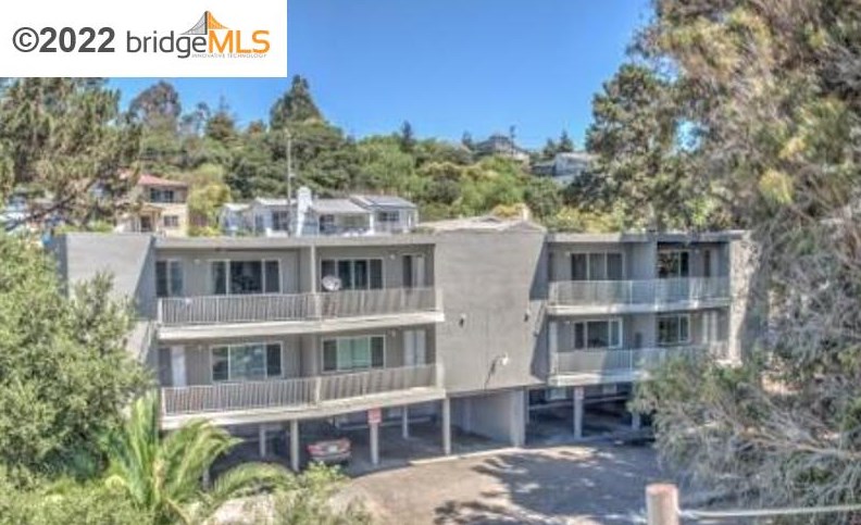 151 Farragut Ave, Vallejo, CA 94590-4351