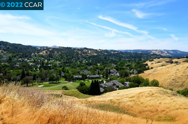 2100 Skycrest Dr, Walnut Creek CA  94595-1806 exterior