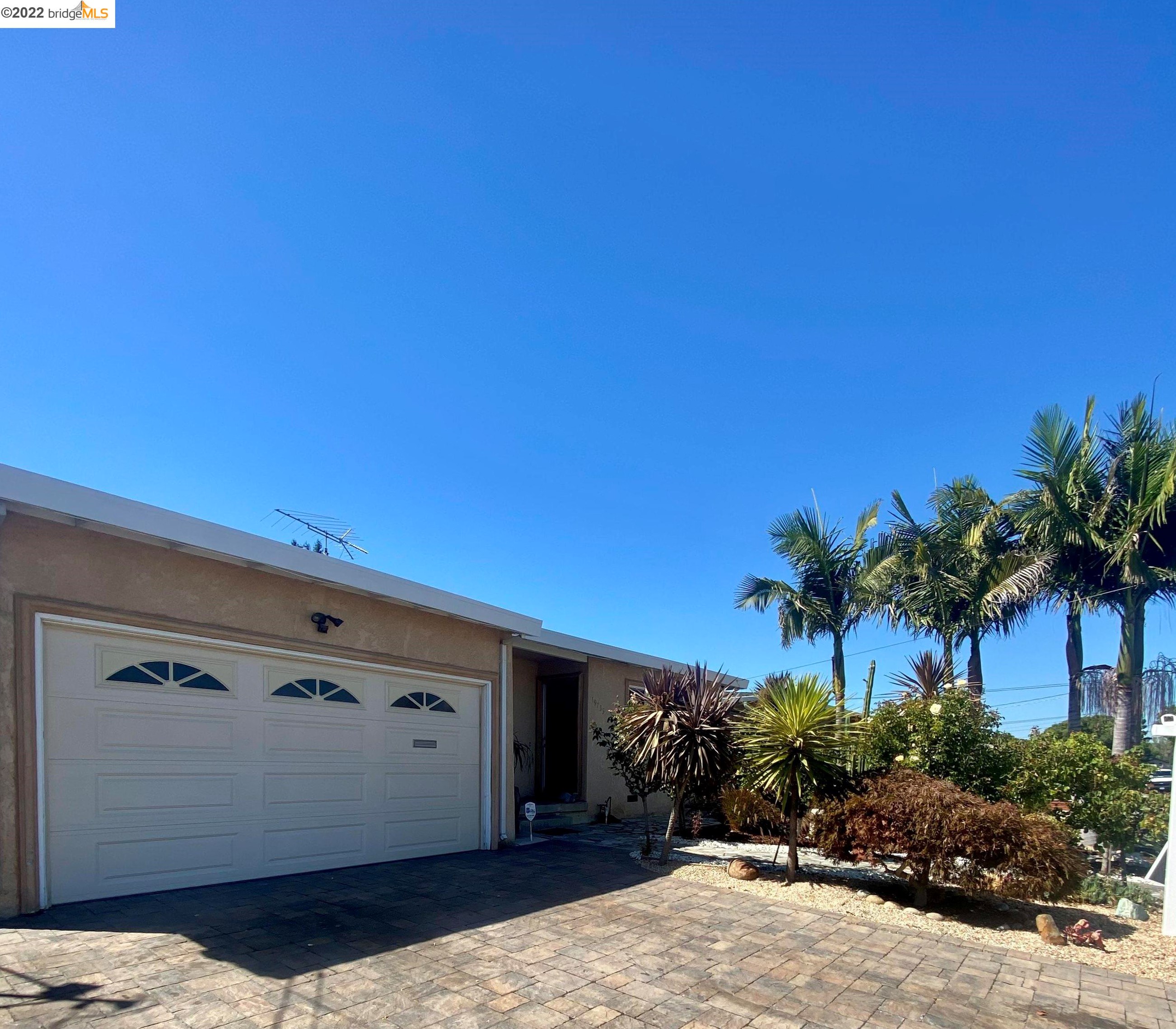 19735 Waverly Ave, Hayward, CA 94541