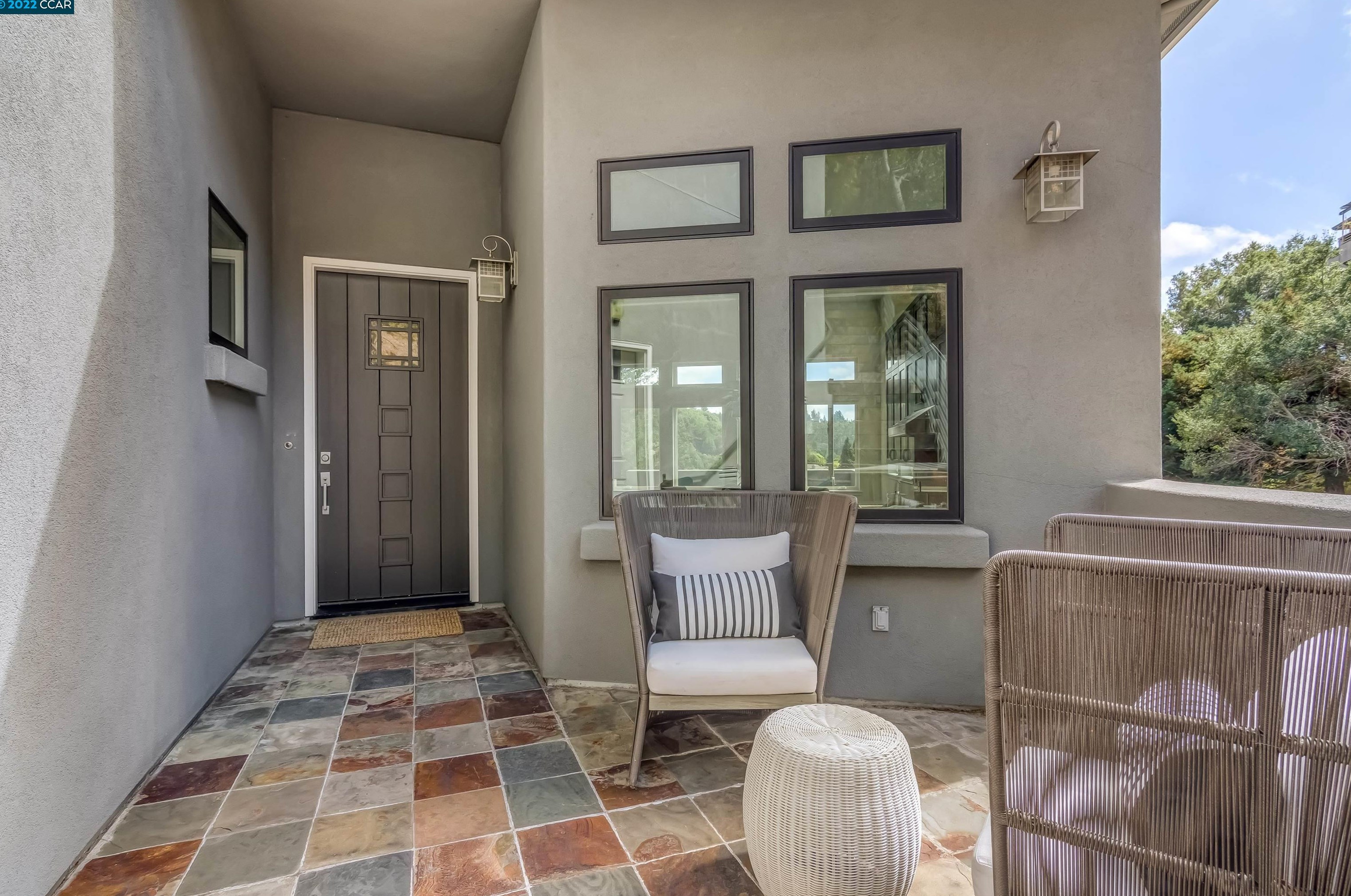 7164 Buckingham Blvd, Berkeley, CA 94705