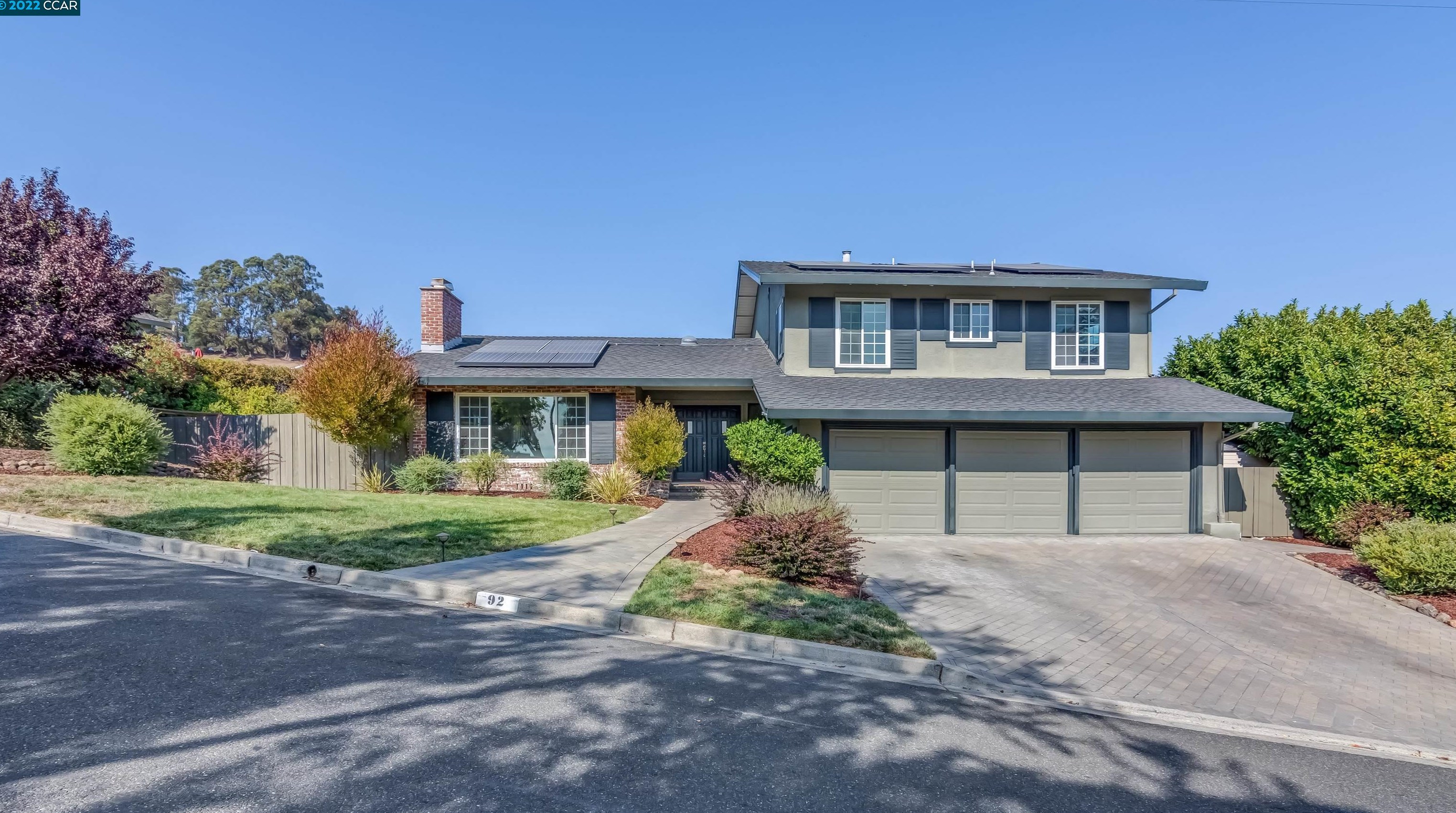 92 Warfield Dr, Moraga, CA 94556
