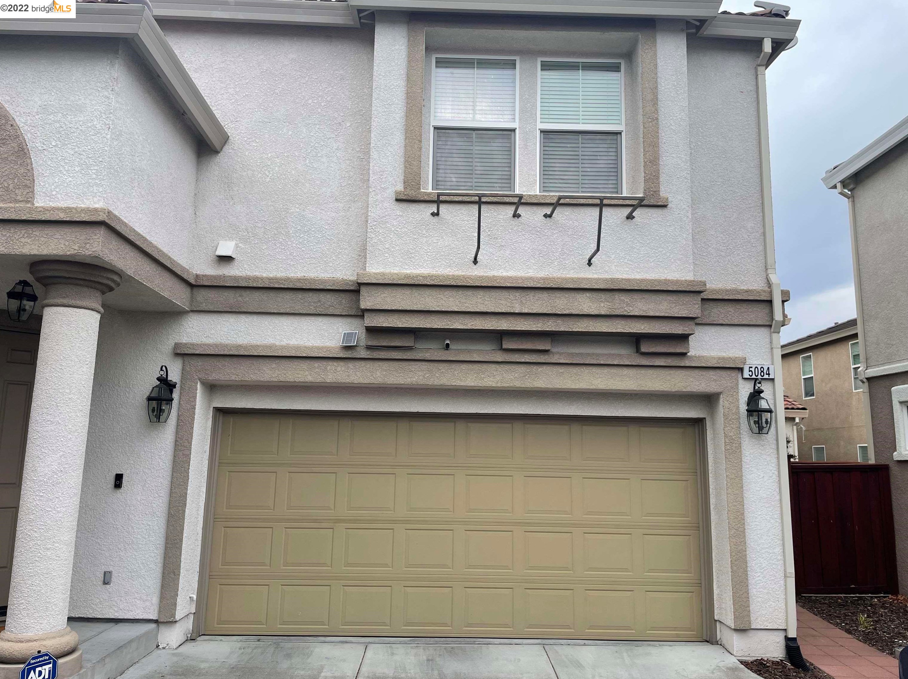 5084 Moscato Ct, Fairfield CA  94534-4137 exterior
