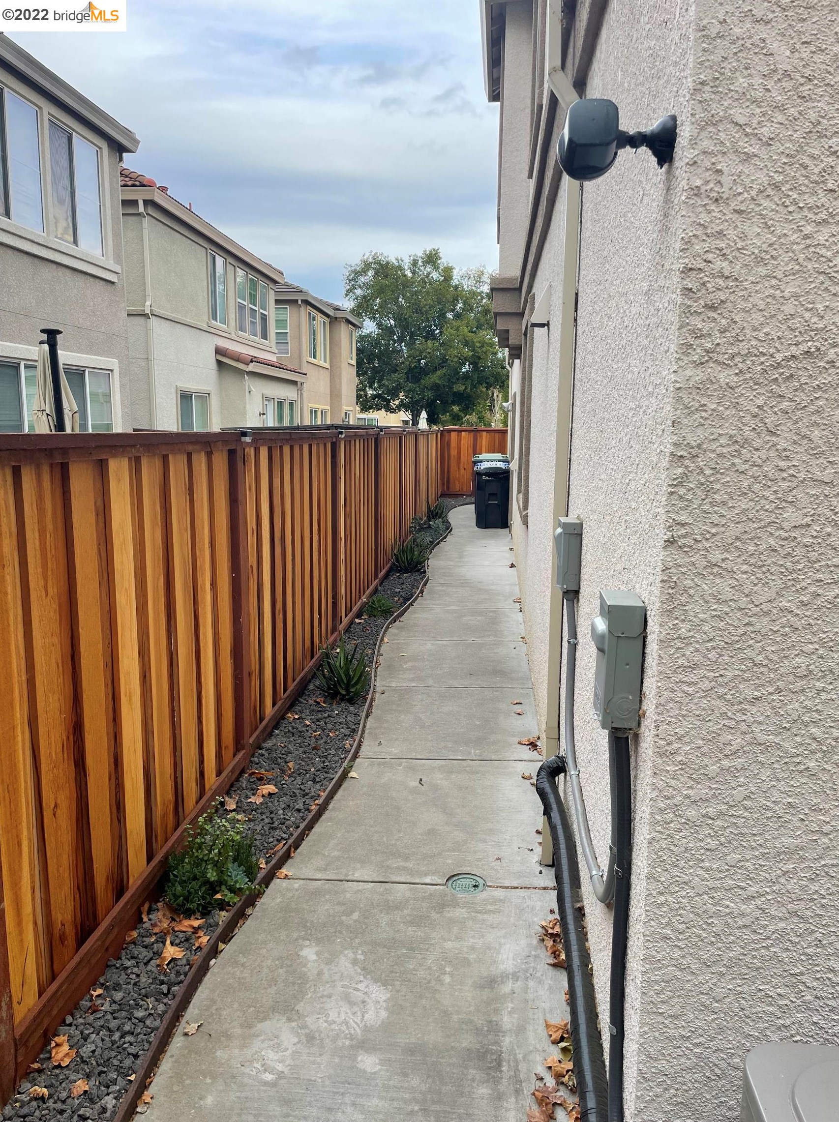 5084 Moscato Ct, Fairfield CA  94534-4137 exterior