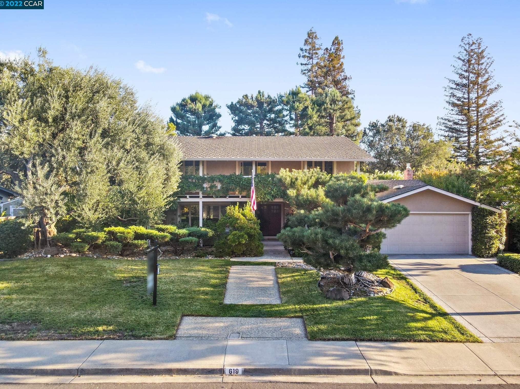 619 Creekmore Ct, Walnut Creek, CA 94598-3815