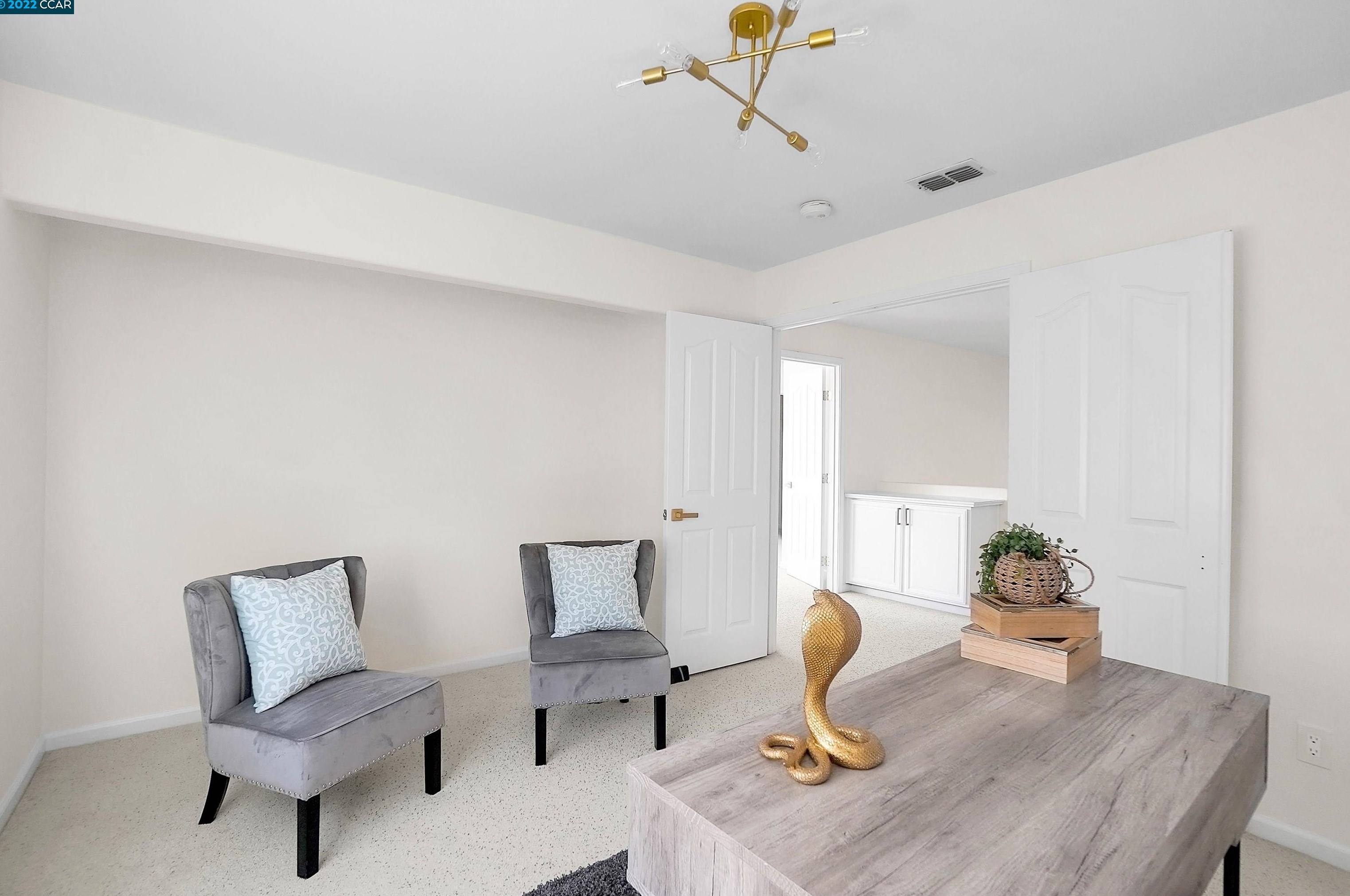 904 Glade Ct, Antioch CA  94509-8963 exterior