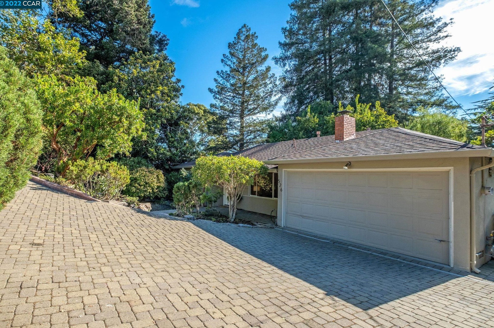 526 Florence Dr, Lafayette, CA 94549-5414