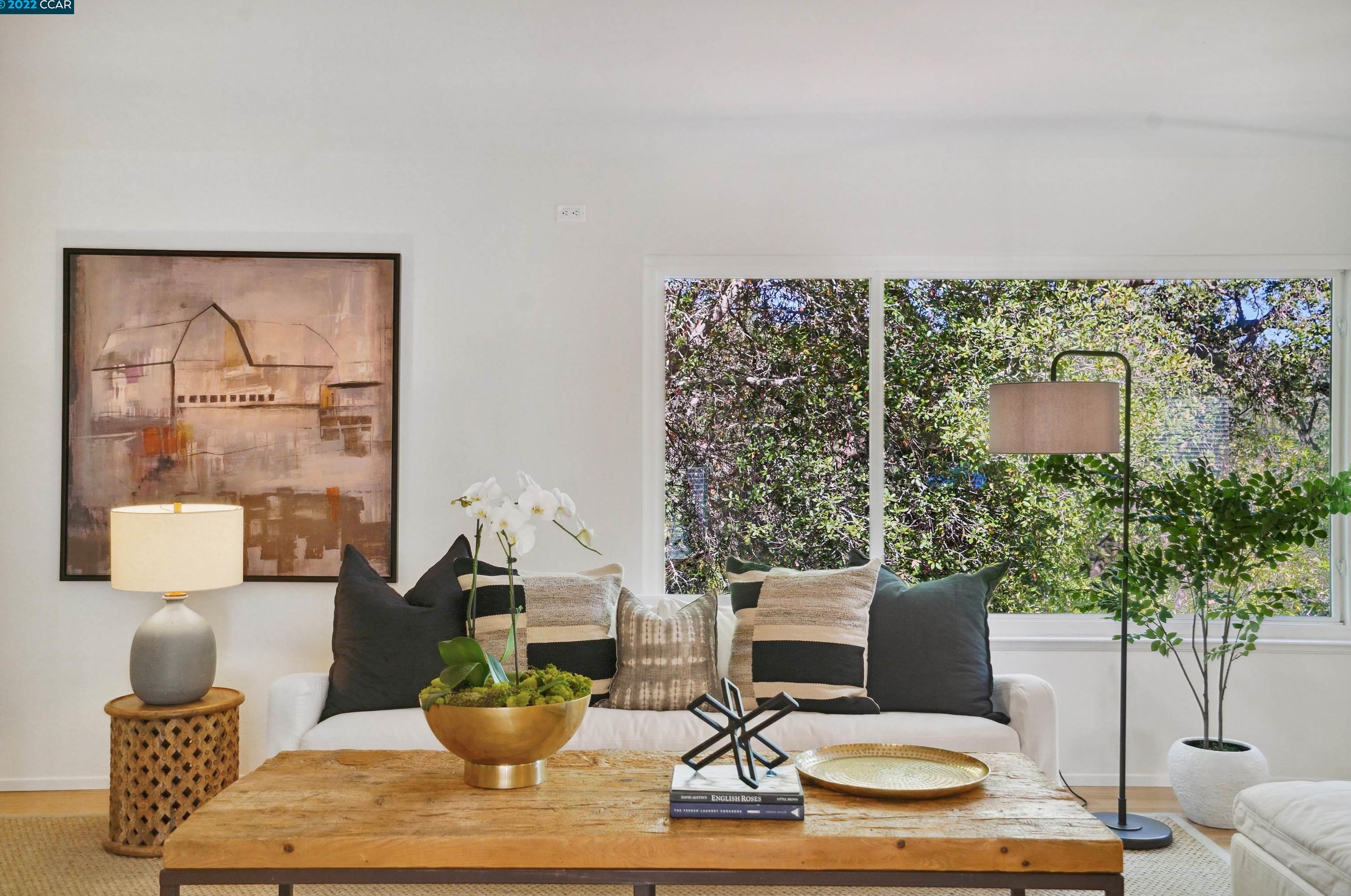 22 El Toyonal, Orinda, CA 94563