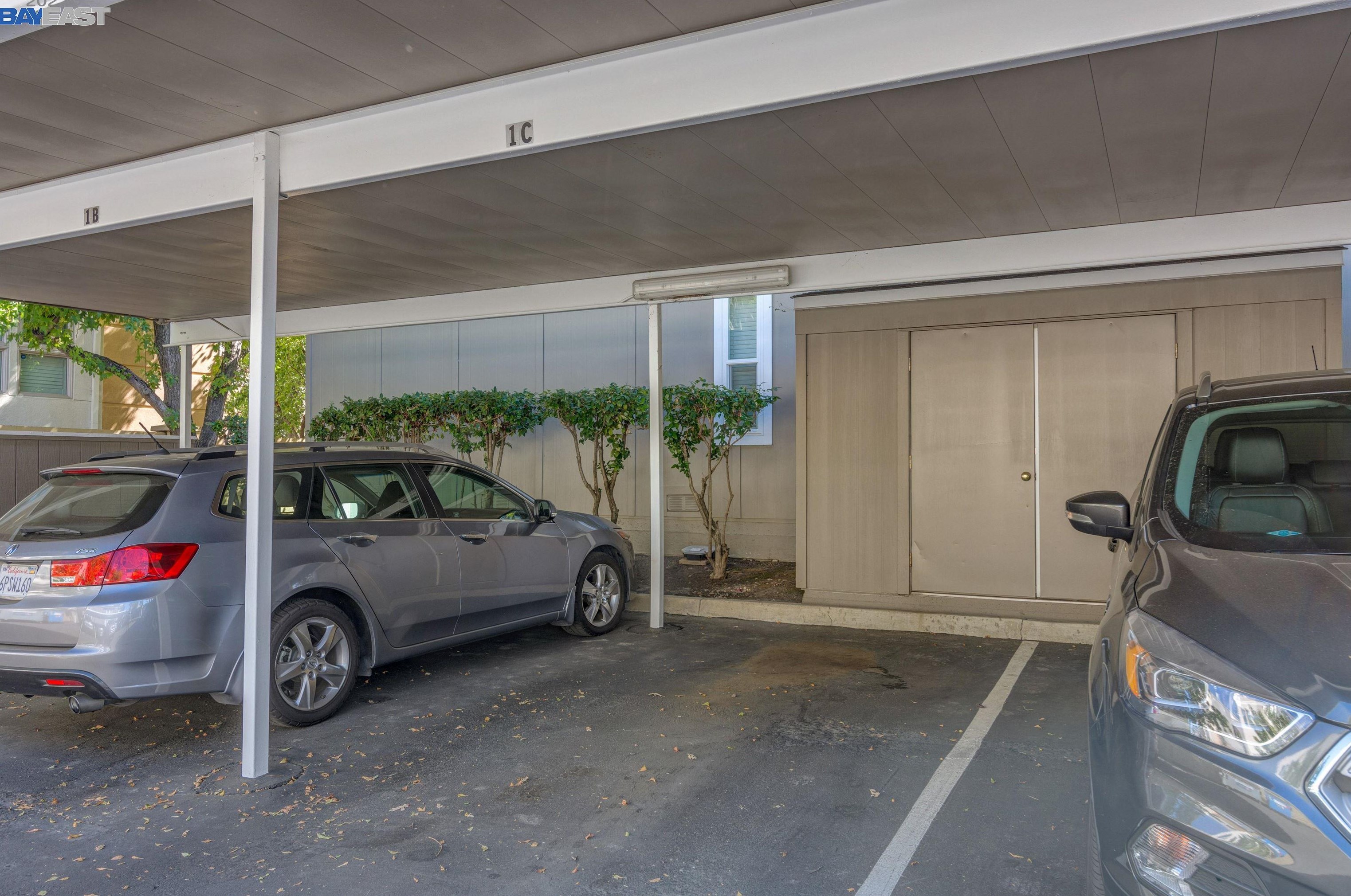 1564 Sunnyvale Ave, Walnut Creek CA  94597-1924 exterior