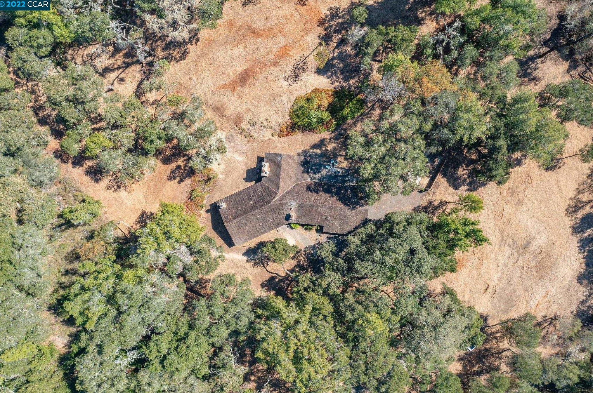 635 Los Trancos Rd, Menlo Park, CA 94028-8069