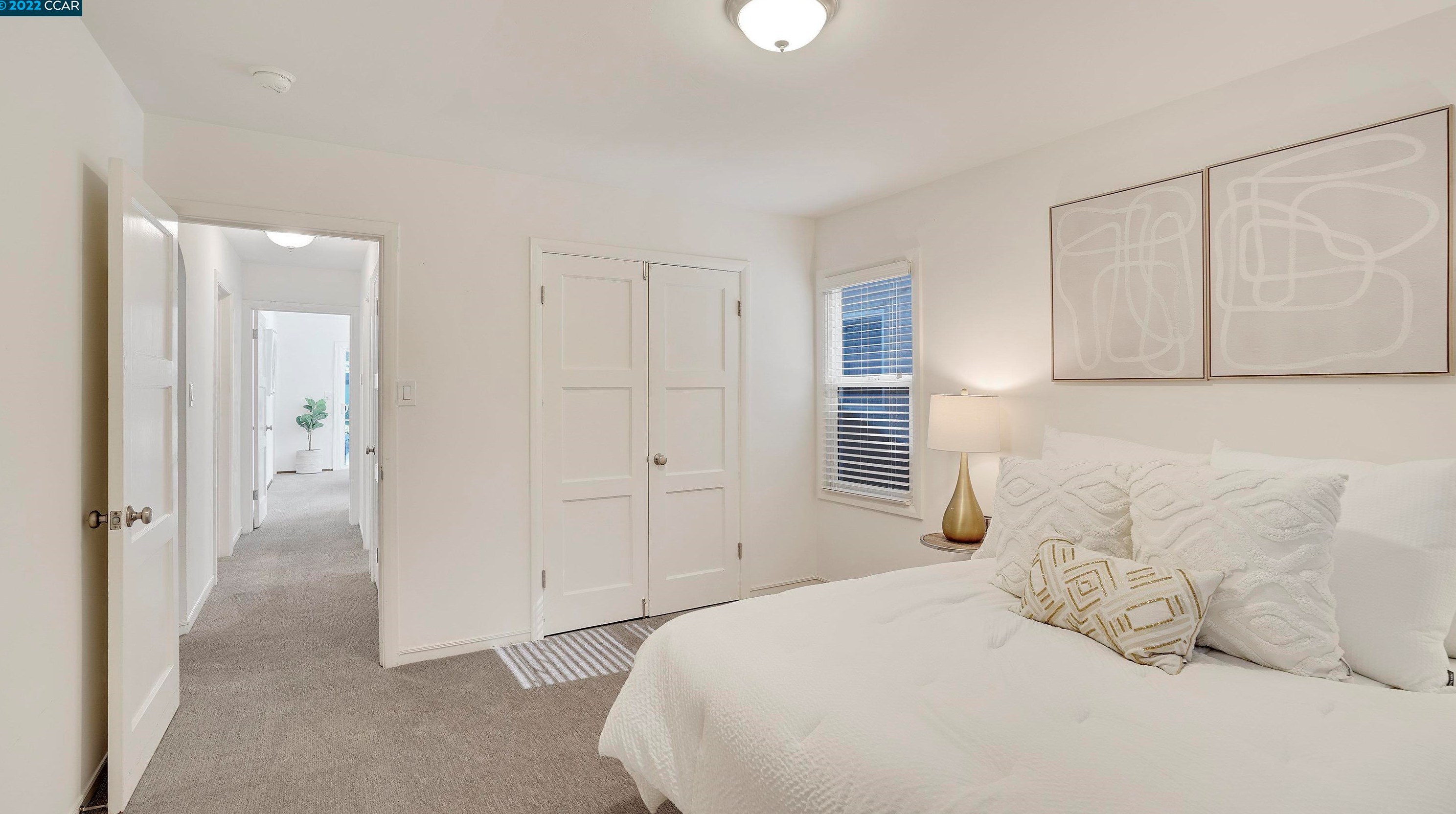 2117 Stratford Way, San Mateo CA  94403-1722 exterior