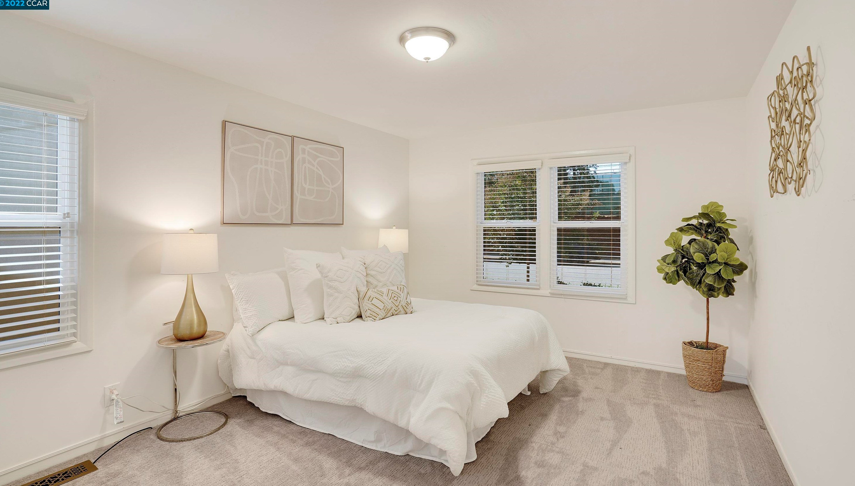 2117 Stratford Way, San Mateo CA  94403-1722 exterior