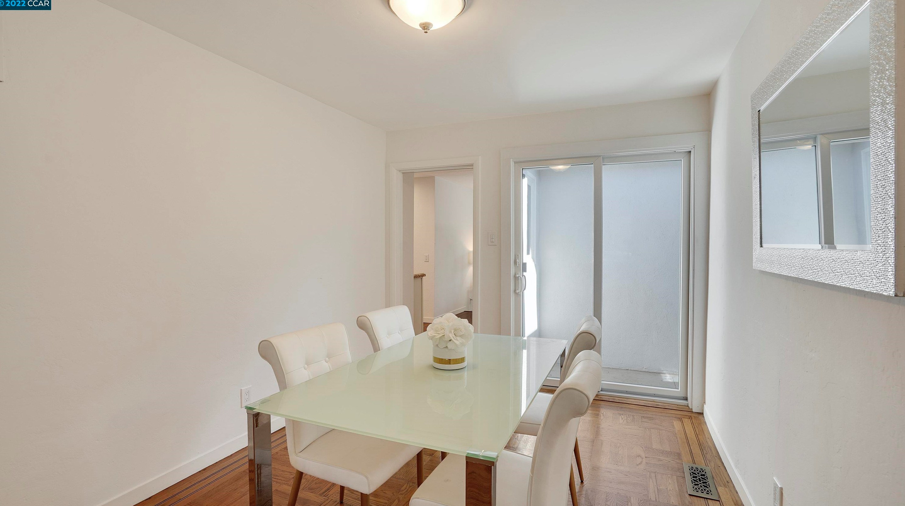 2117 Stratford Way, San Mateo CA  94403-1722 exterior