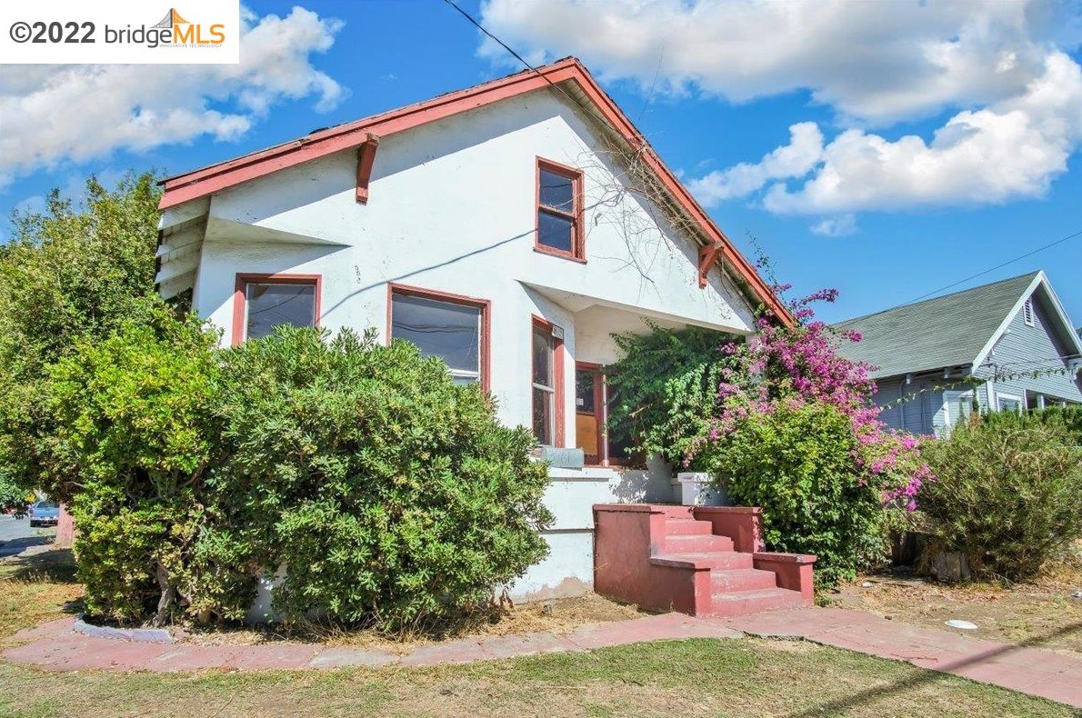 1701 89th Ave, Oakland, CA 94621