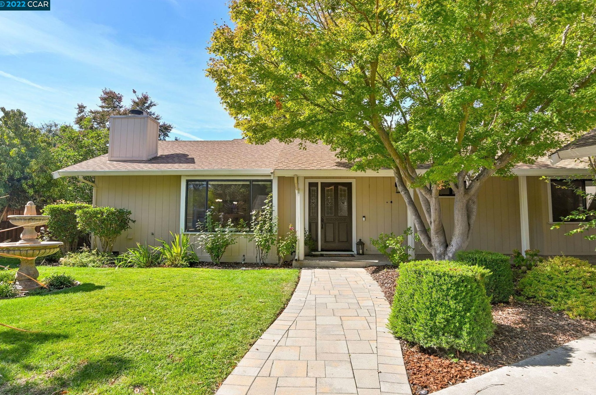 130 Cottage Ln, Walnut Creek, CA 94595-1361
