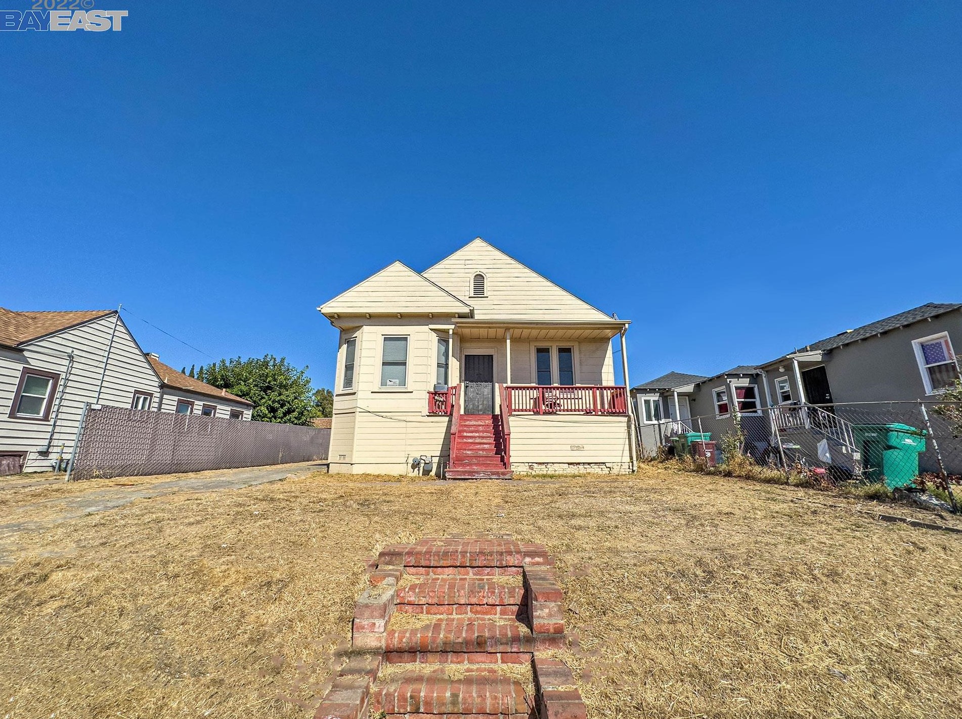 9436 Peach St, Oakland, CA 94603-1837