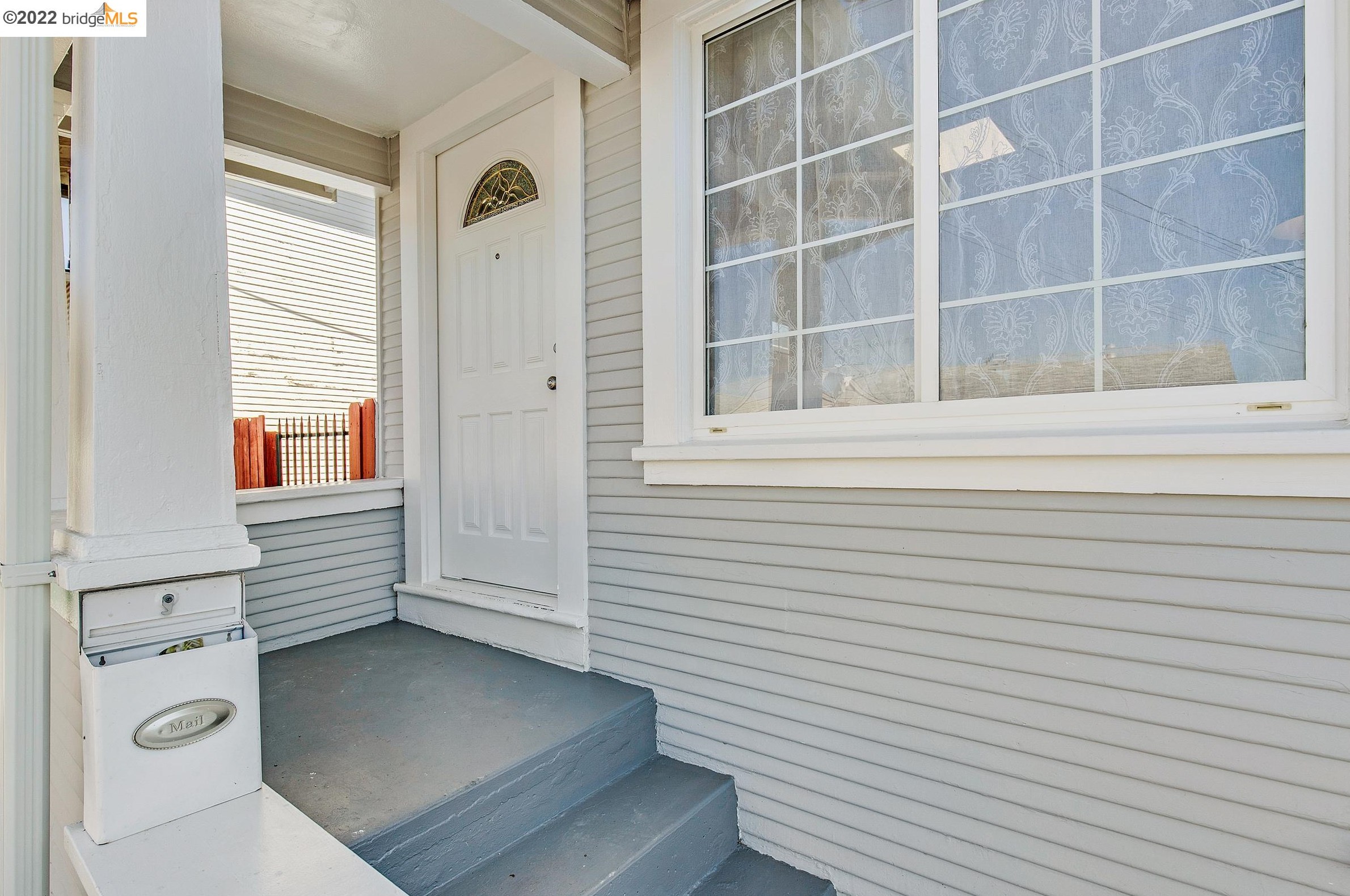 2690 78th Ave, Oakland, CA 94605-3206