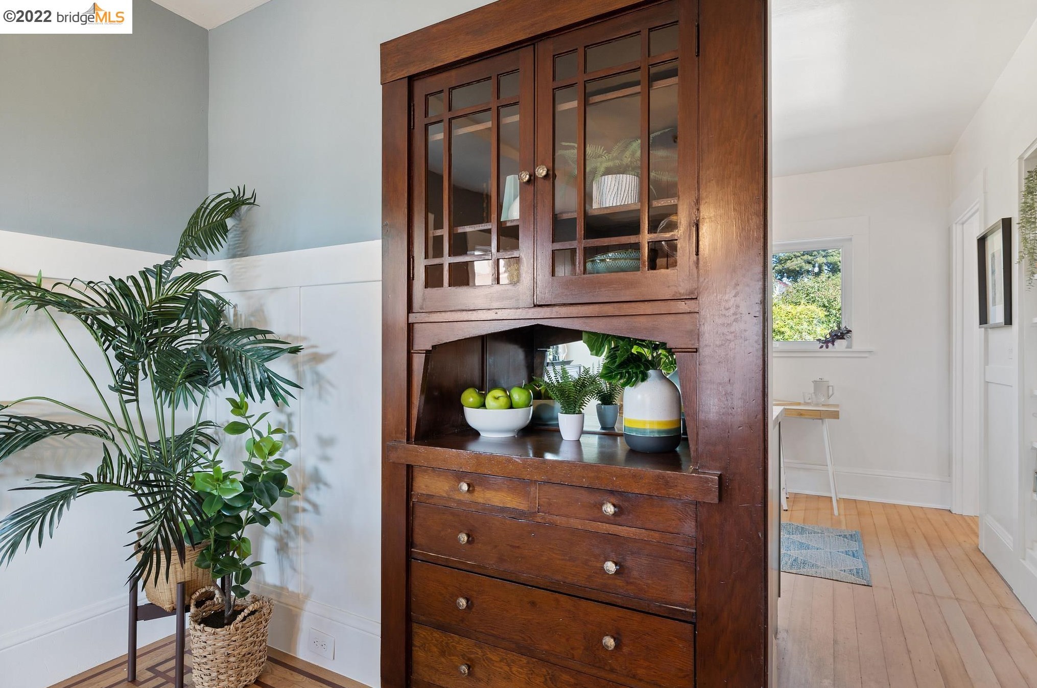 720 21 St, Oakland CA 94606-2014 exterior